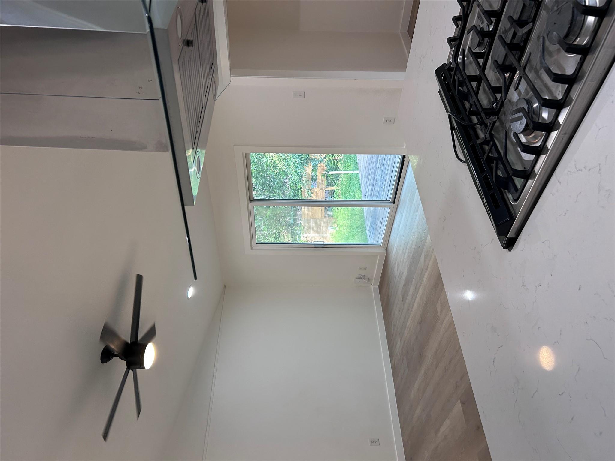 6603 Ripple Run Property Photo 5