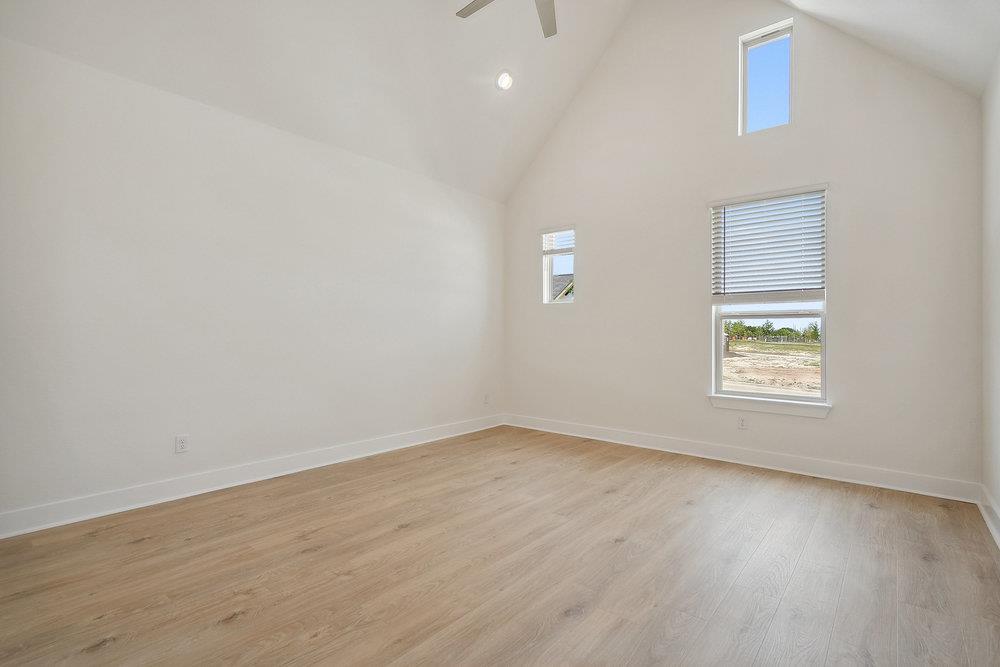 137 Tenny Ln Property Photo 15