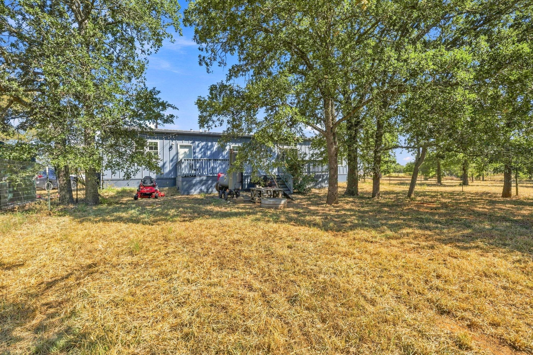 615 Green Acre Dr Property Photo 25