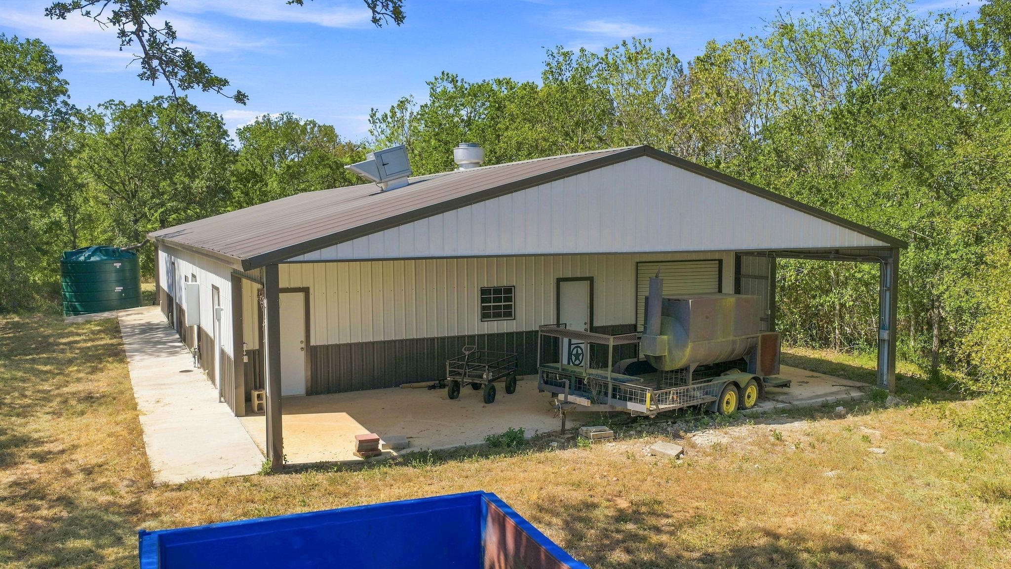 615 Green Acre Dr Property Photo 27