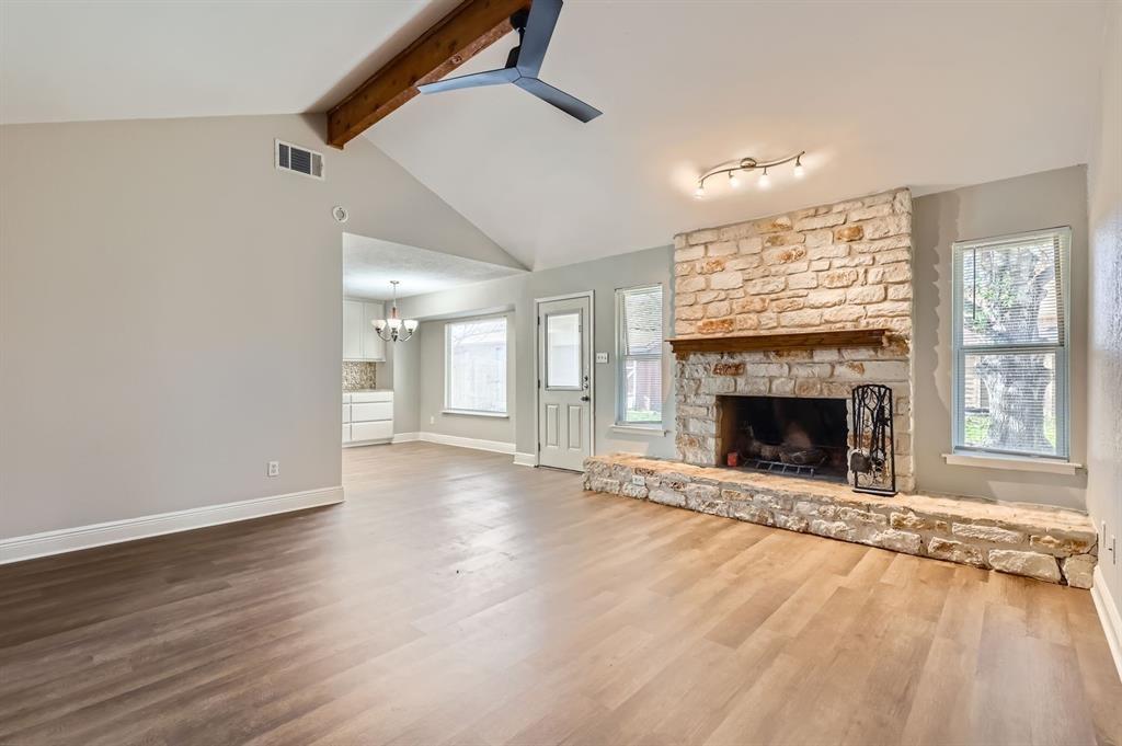 113 Wagon Wheel Trl Property Photo 1
