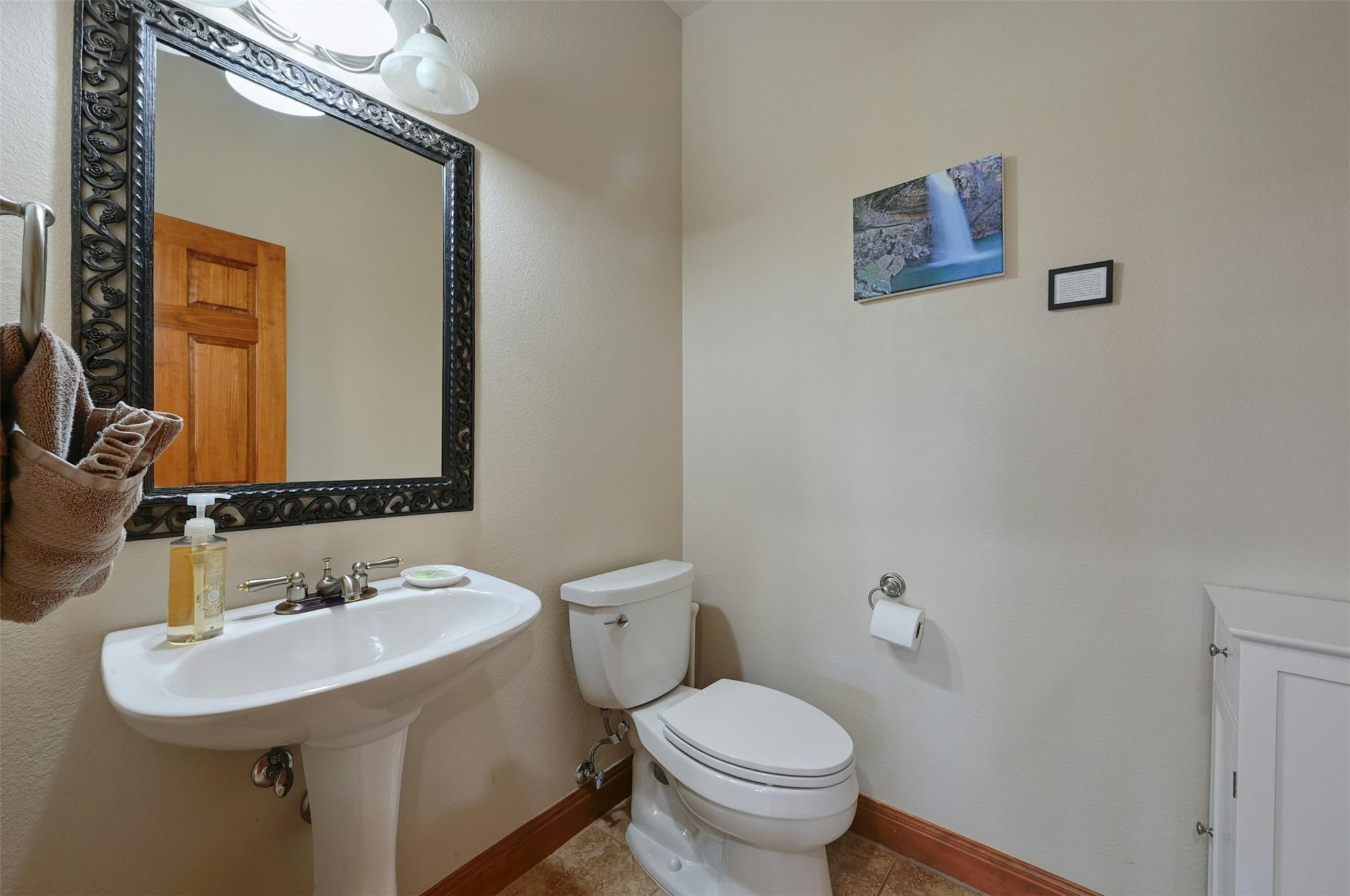 701 W Creek Dr Property Photo 15