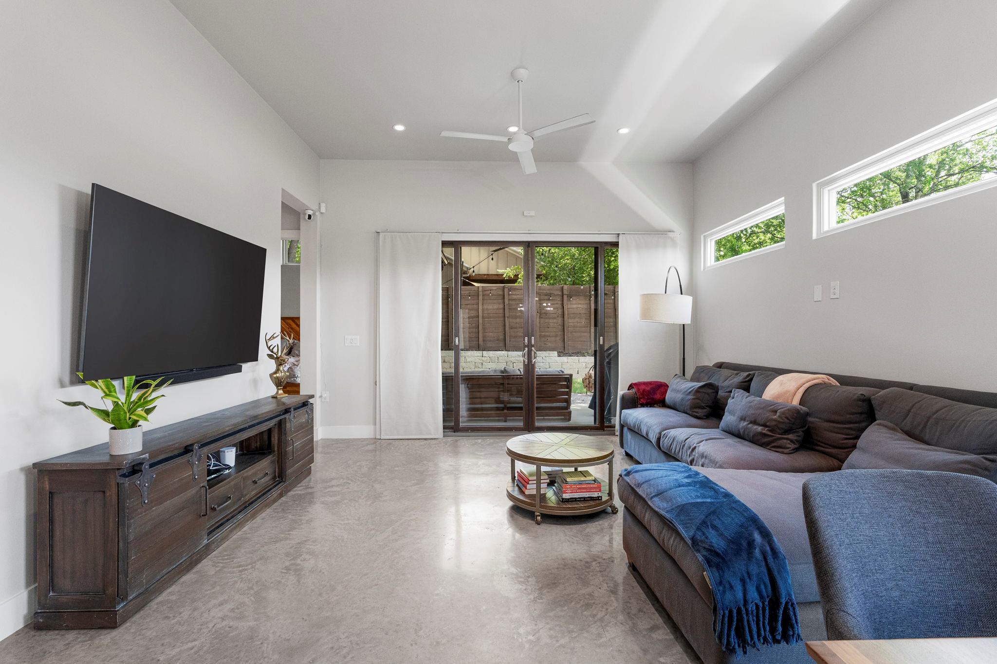 2103 Greenwood Ave #building 1 Property Photo 10