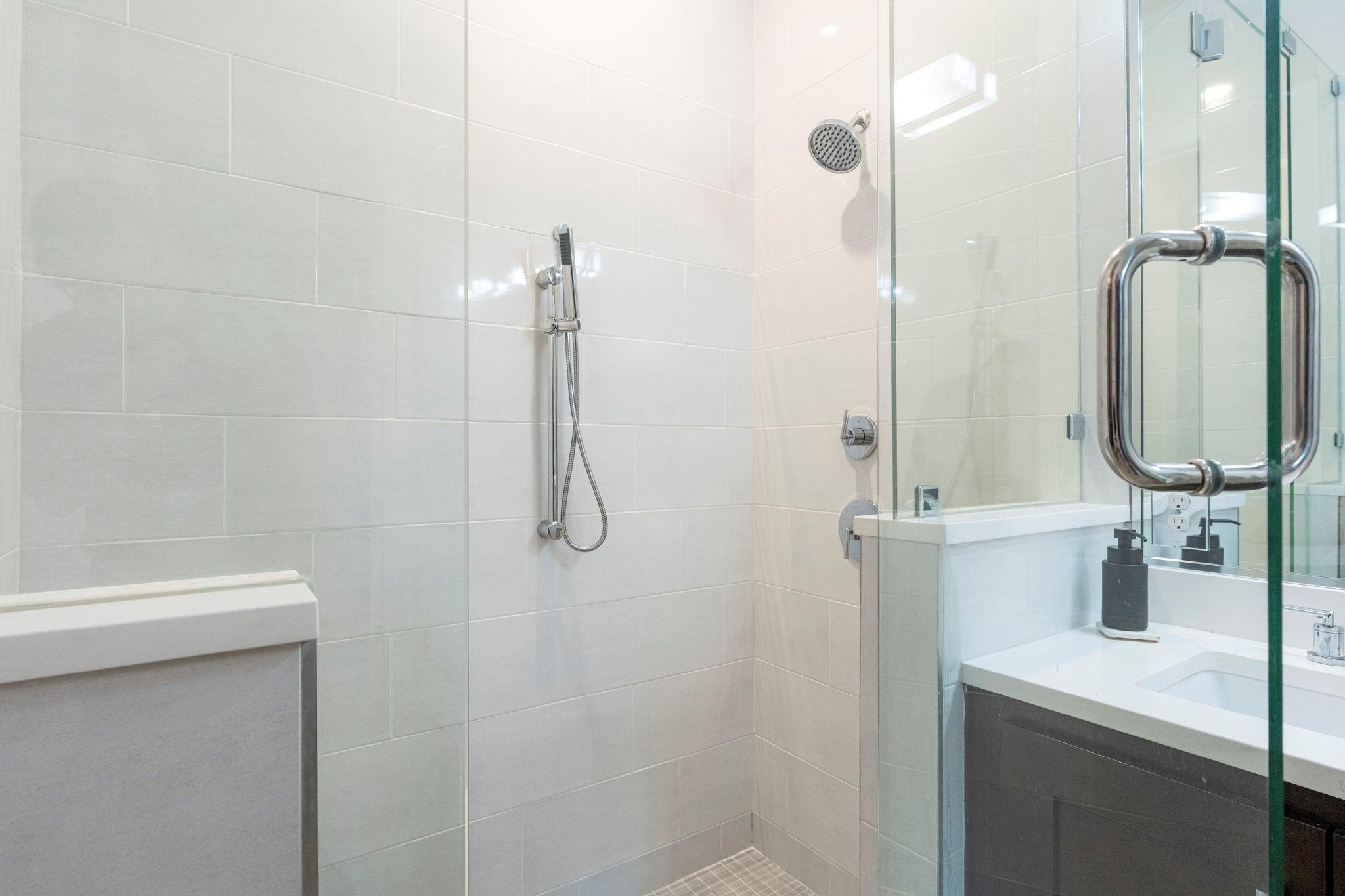 2103 Greenwood Ave #building 1 Property Photo 22