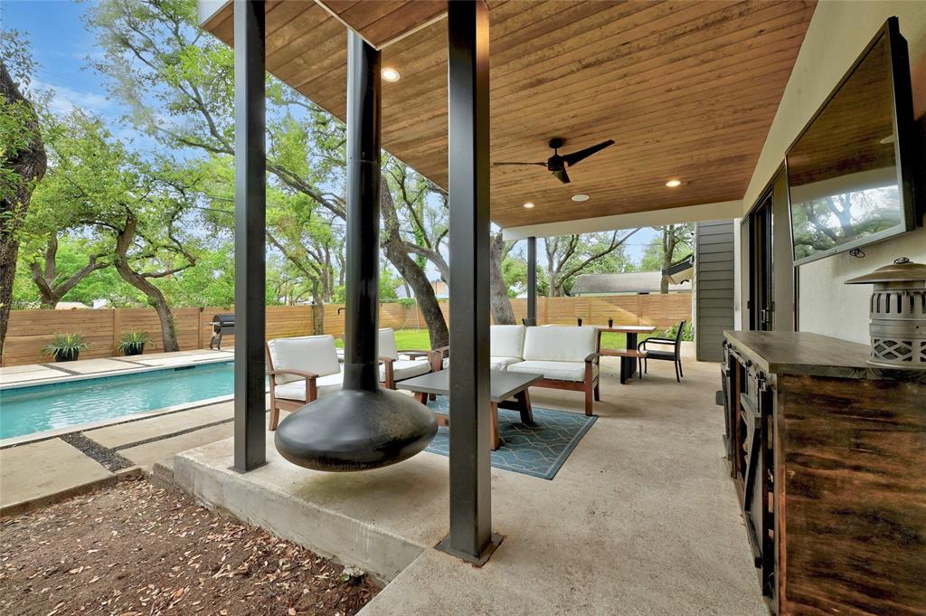 7404 W Rim Dr Property Photo 7