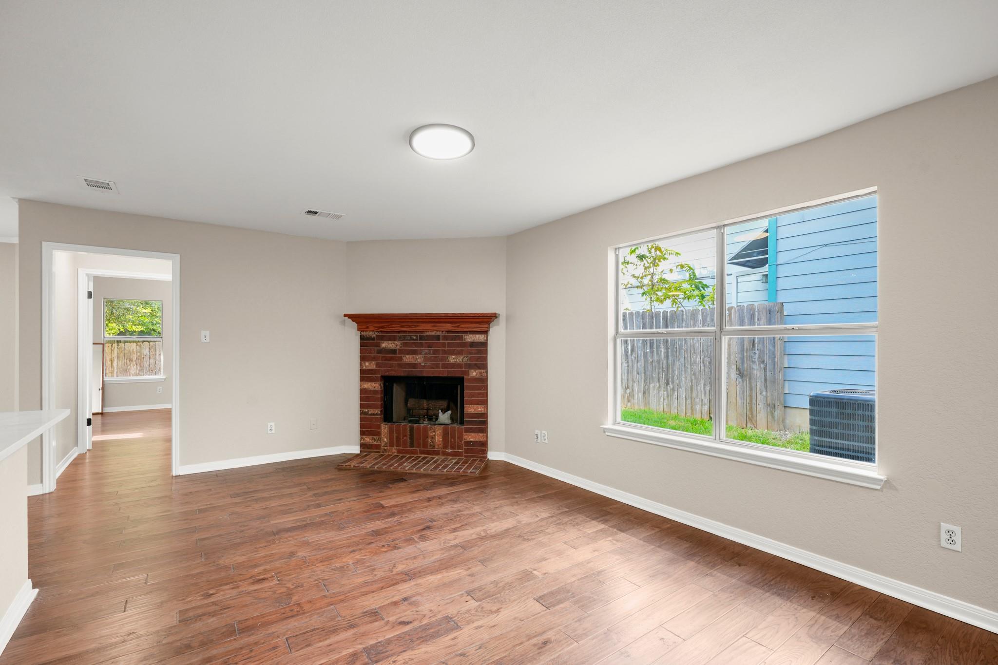 2109 Redwing Way Property Photo 2