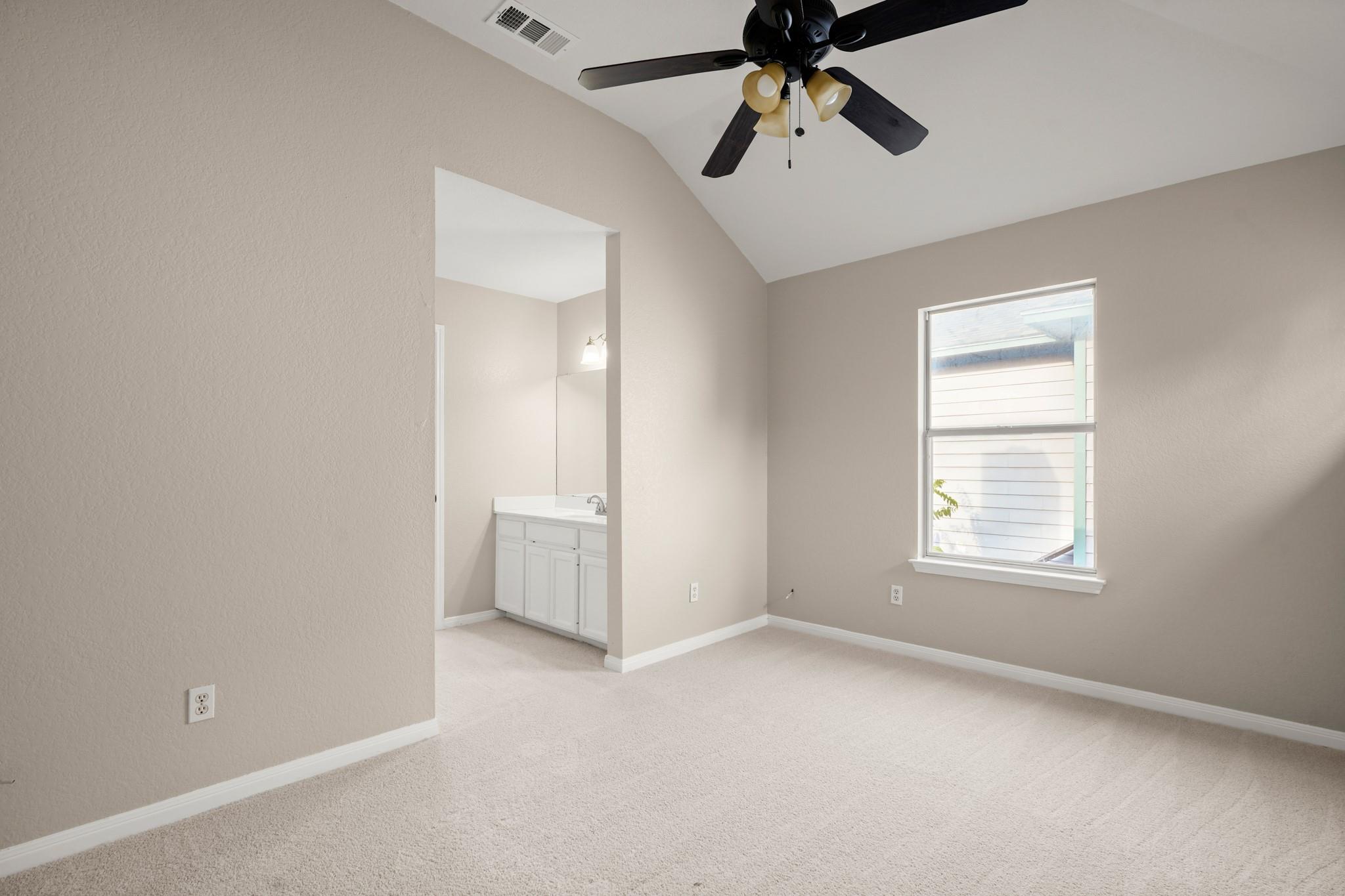 2109 Redwing Way Property Photo 16