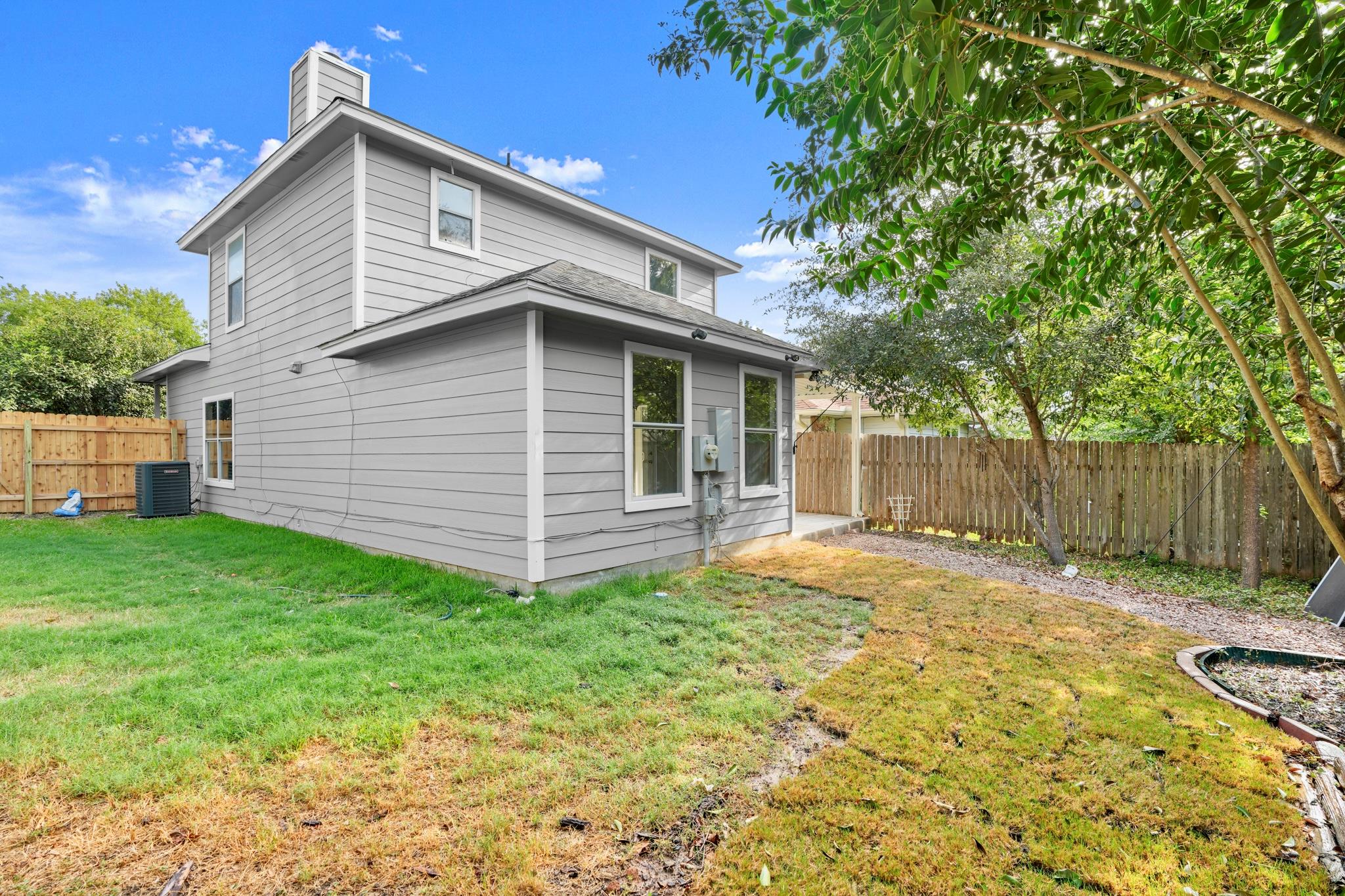 2109 Redwing Way Property Photo 17