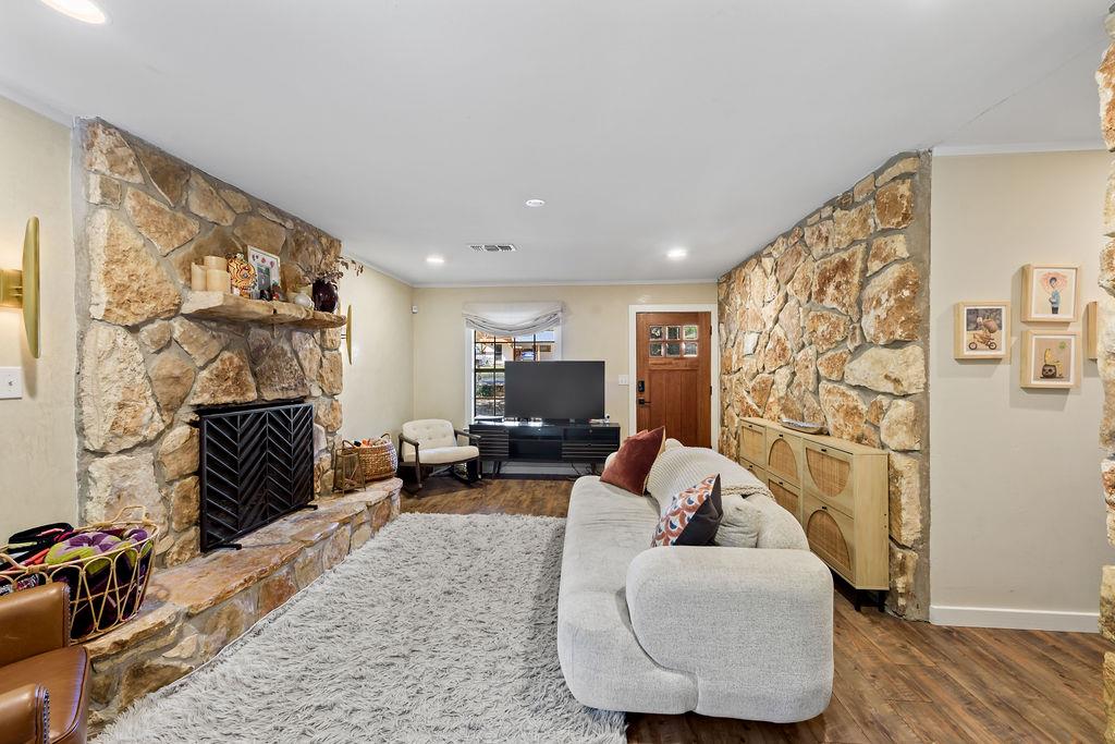 202 Leveritts Loop Property Photo 8