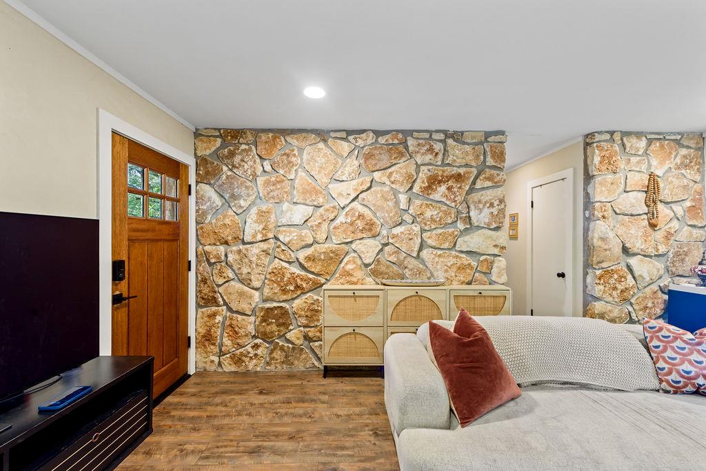 202 Leveritts Loop Property Photo 10