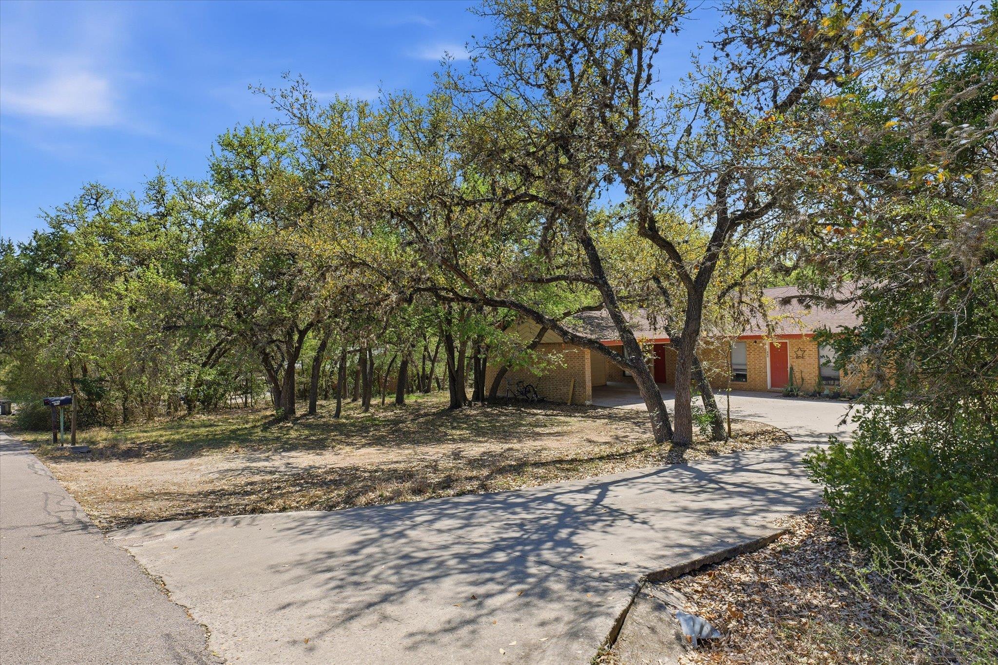 405 Whitetail Dr #b Property Photo 1