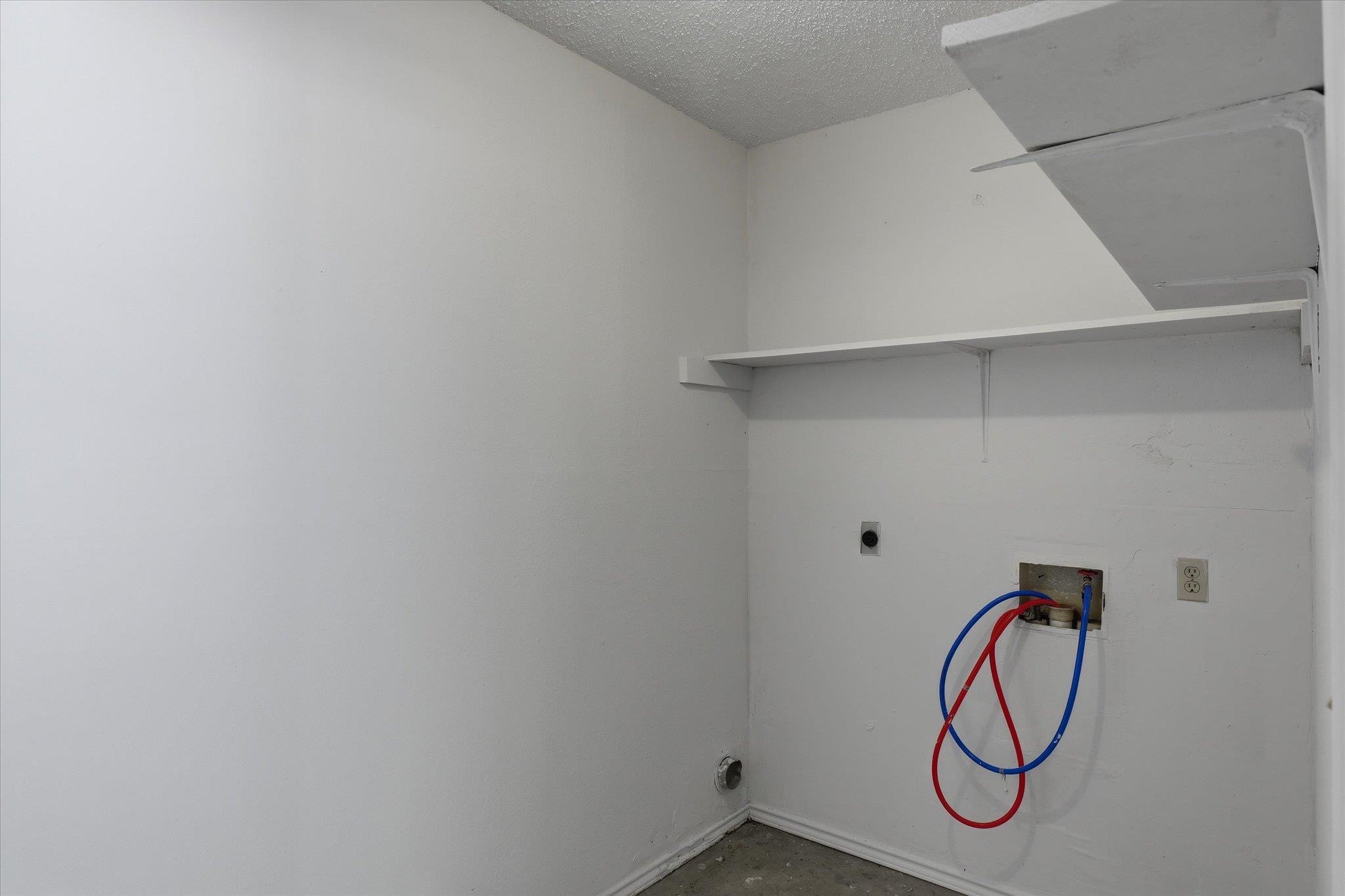 405 Whitetail Dr #b Property Photo 4