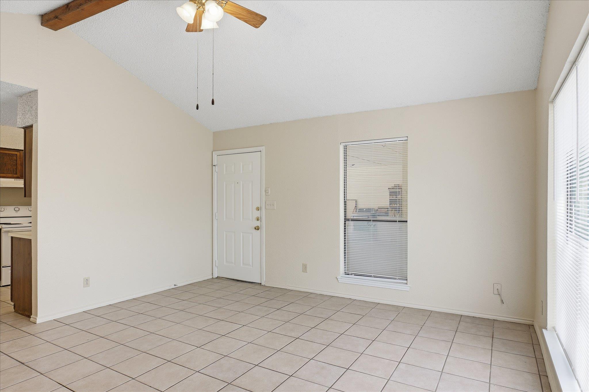 405 Whitetail Dr #b Property Photo 7