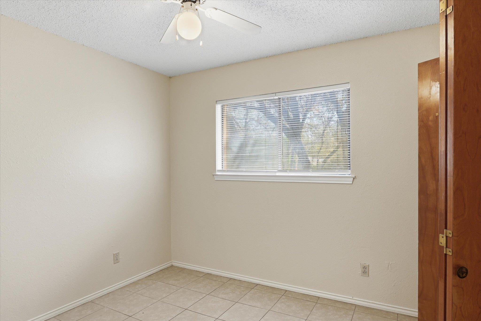 405 Whitetail Dr #b Property Photo 10