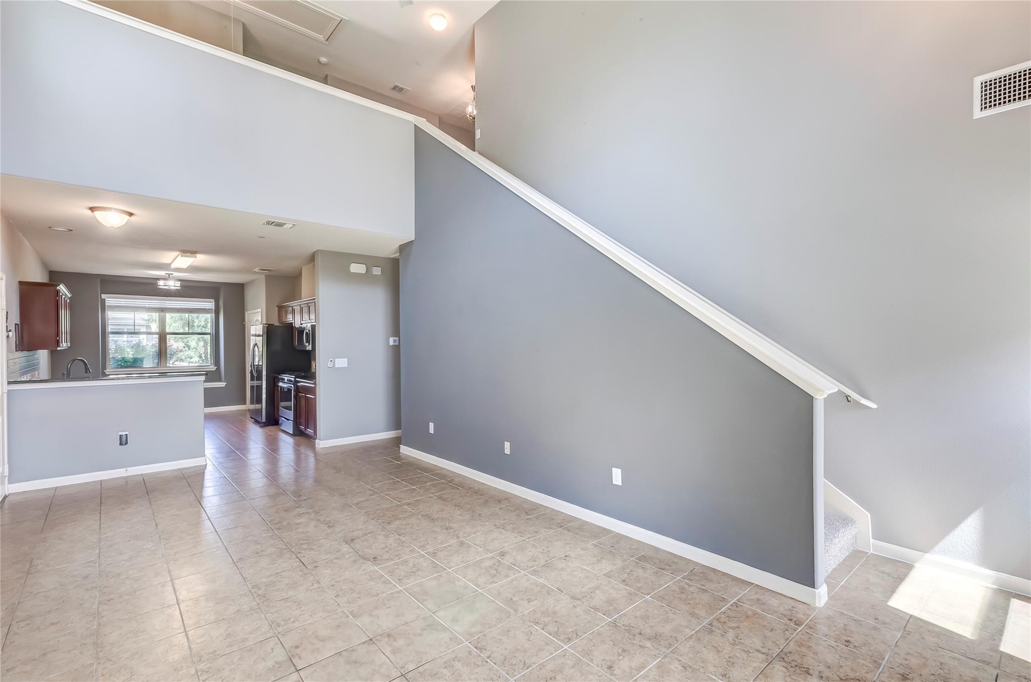 1620 Bryant Dr #904 Property Photo 7