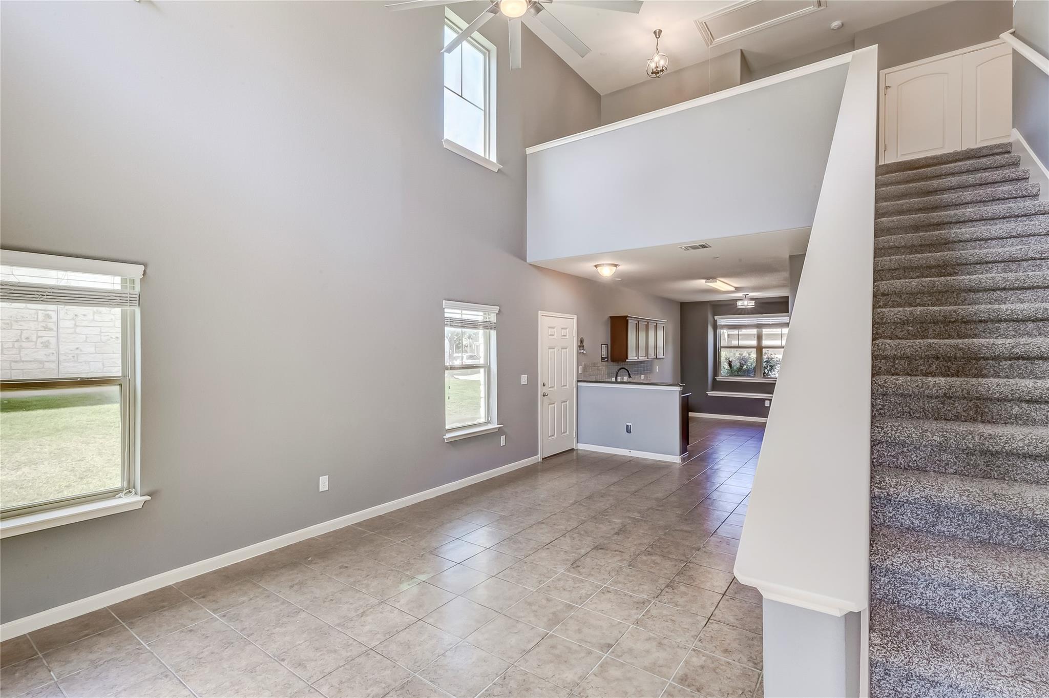 1620 Bryant Dr #904 Property Photo 8