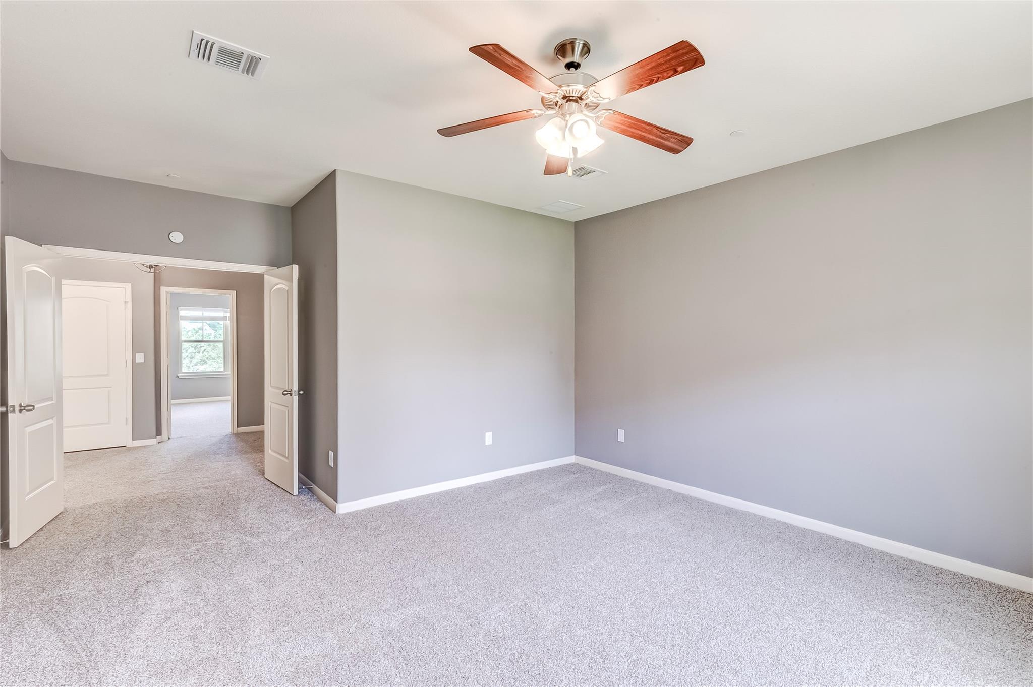 1620 Bryant Dr #904 Property Photo 26