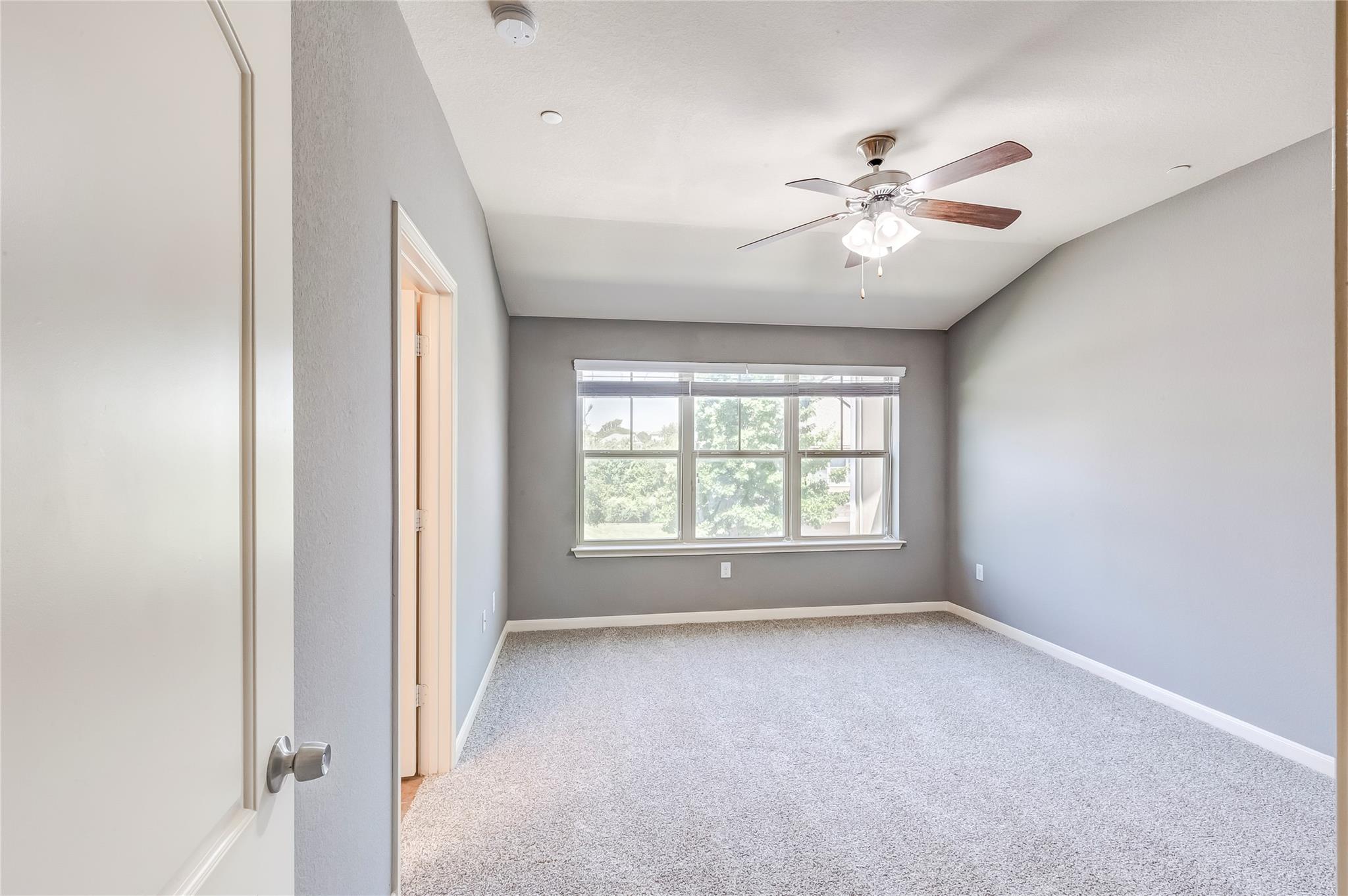 1620 Bryant Dr #904 Property Photo 28