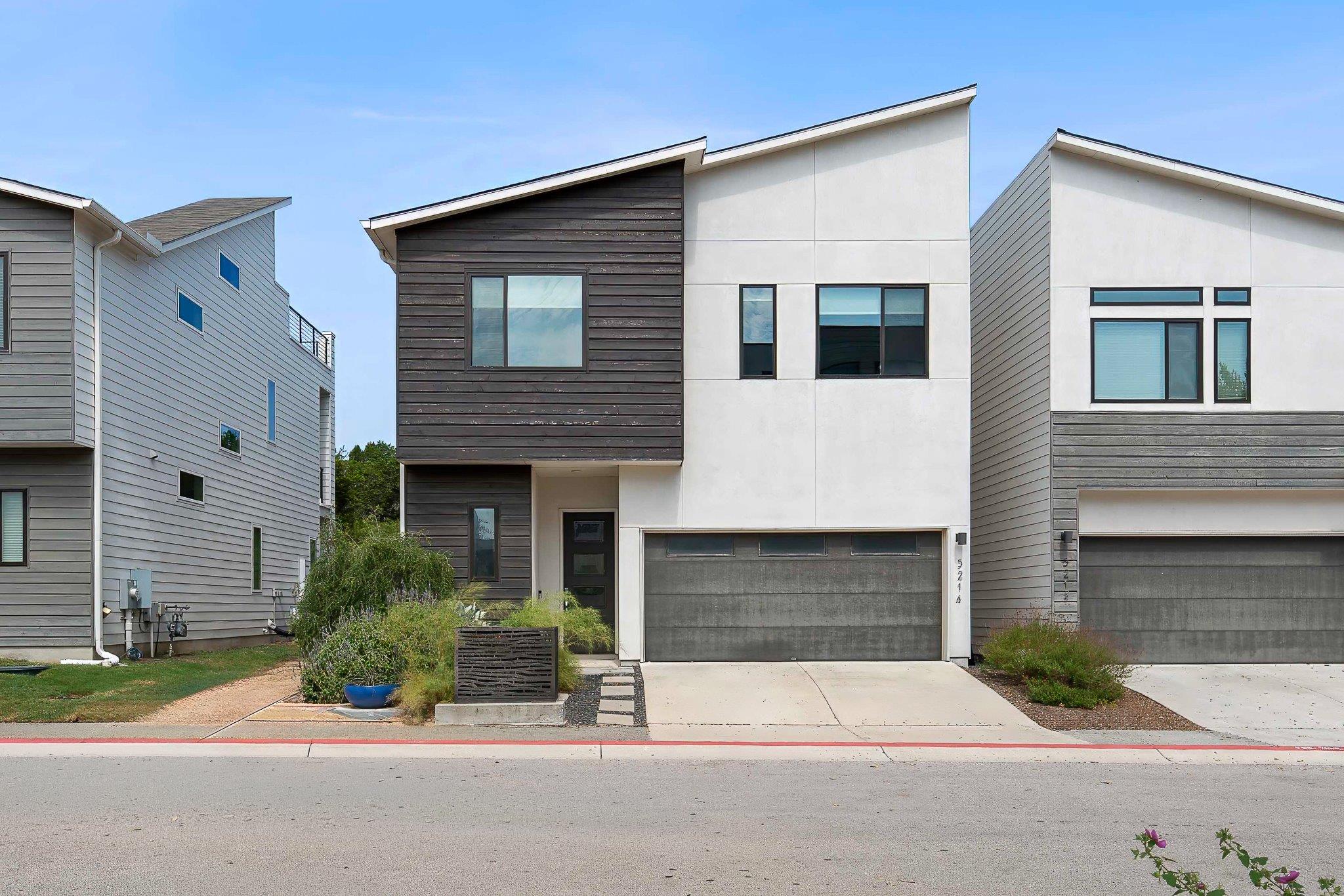 5214 Pink Poppy Pass Property Photo 4
