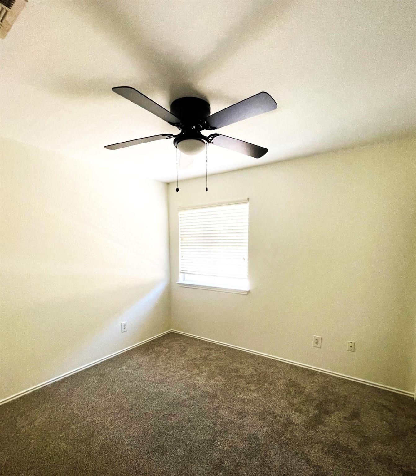 115a Auction Oak None #a Property Photo 8
