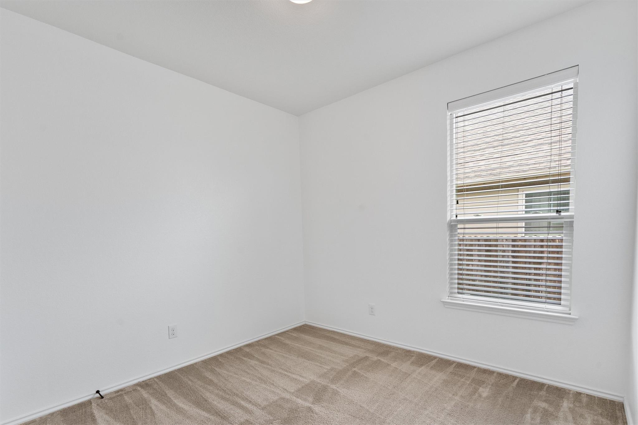 12417 Franklin D Roosevelt St Property Photo 20