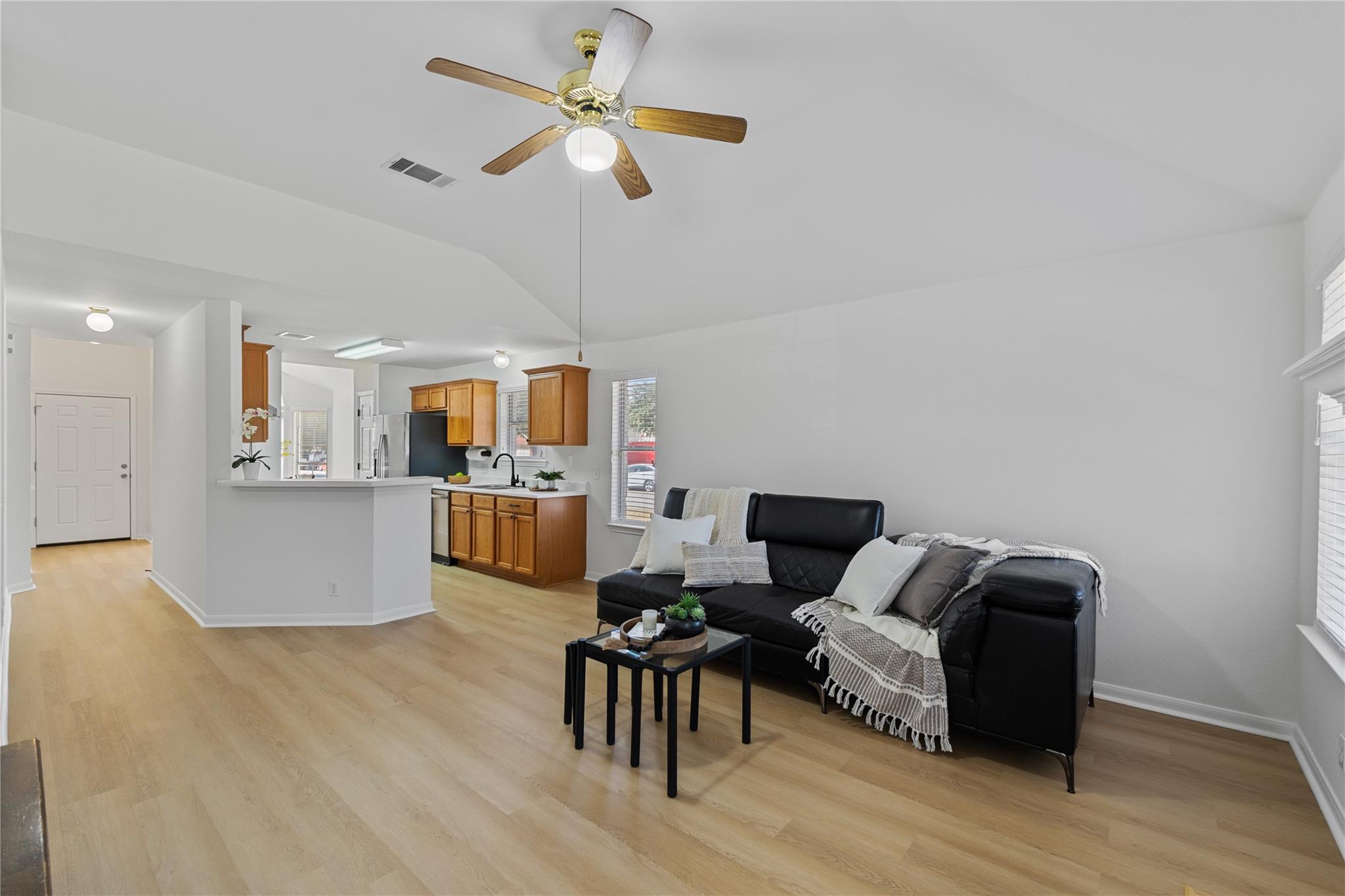 101 Cotton Creek Way Property Photo 8