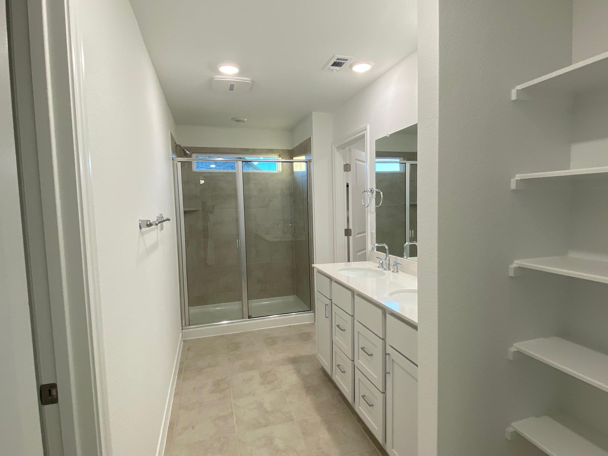 270 Pepperbark Loop Property Photo 13