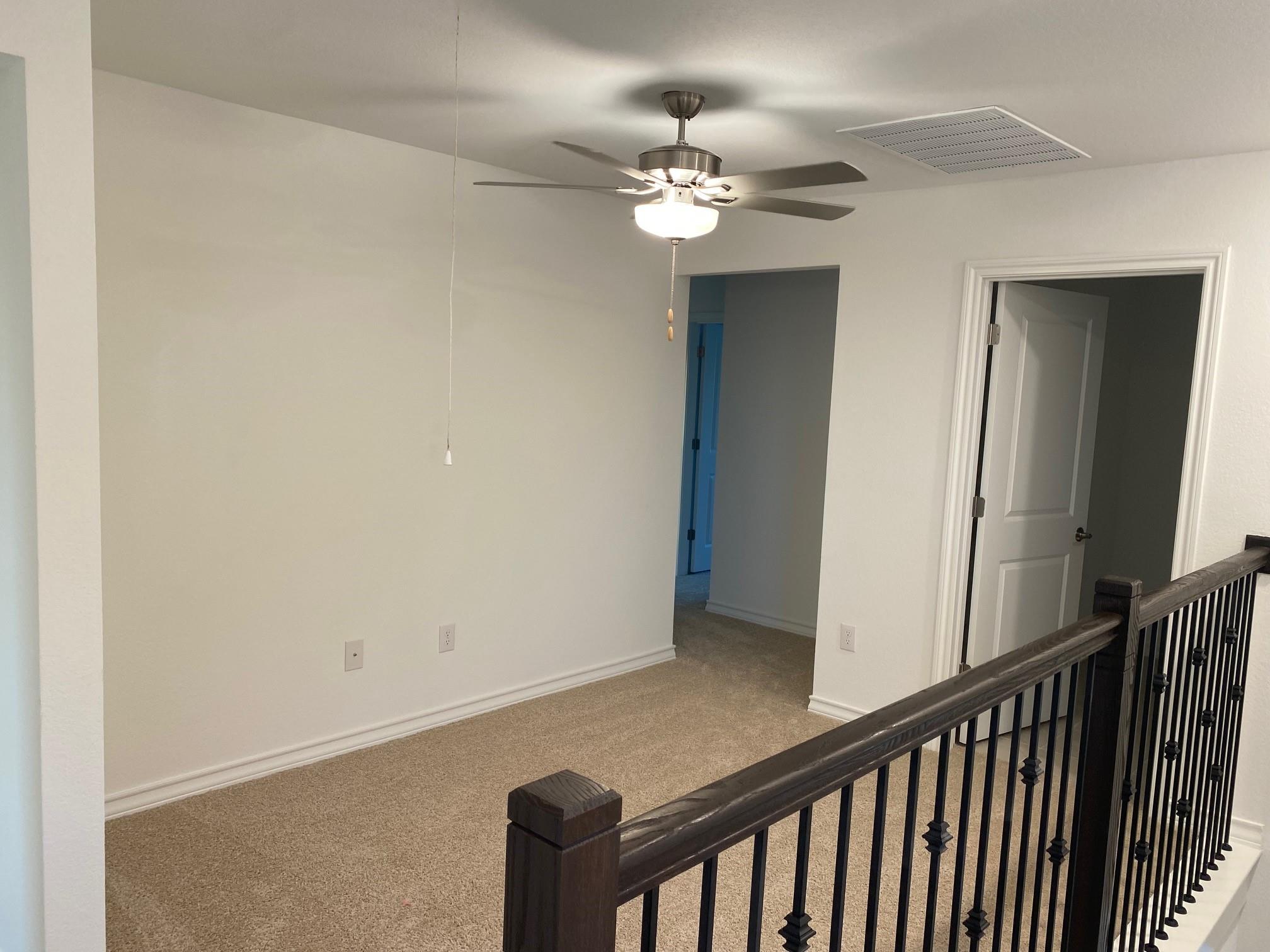270 Pepperbark Loop Property Photo 16