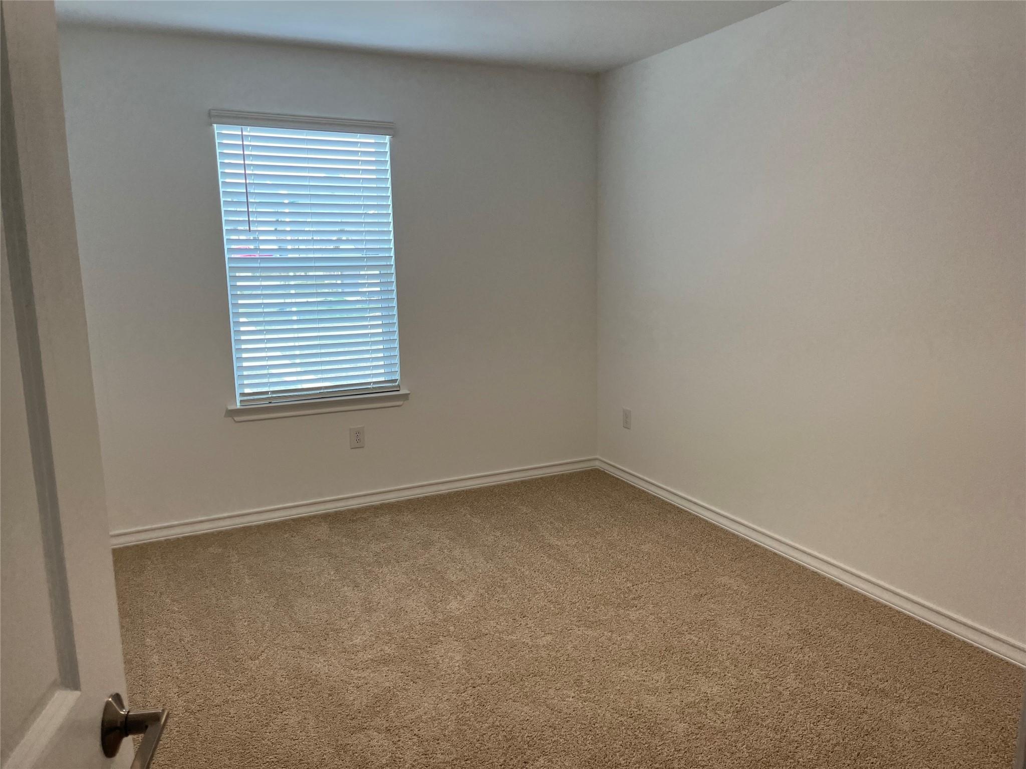 270 Pepperbark Loop Property Photo 22