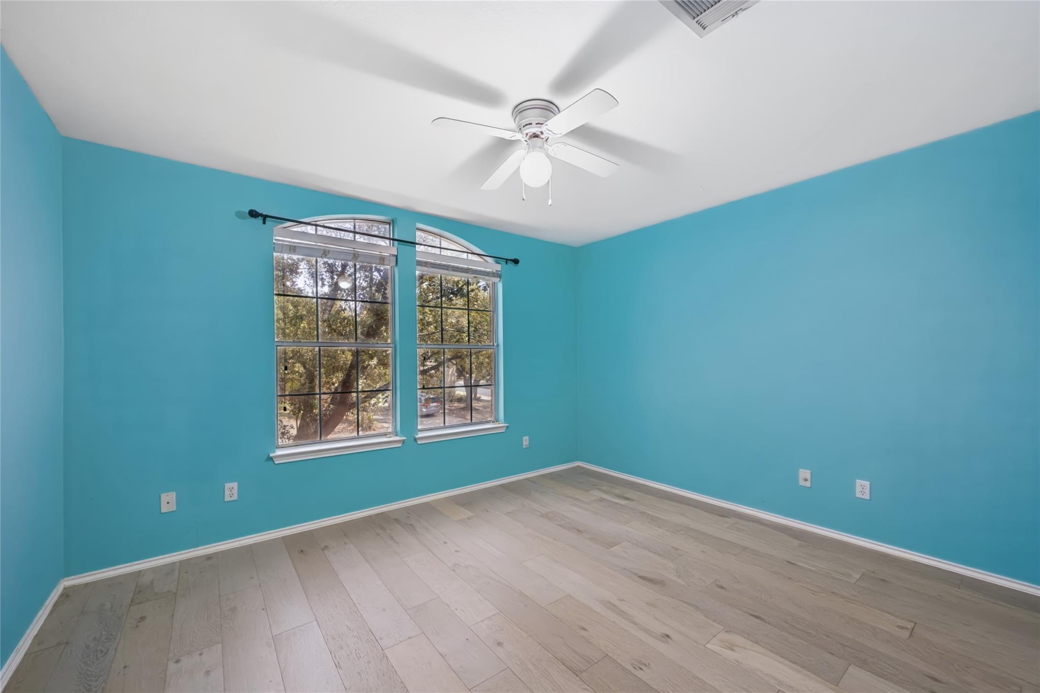 1519 Tamar Ln Property Photo 28