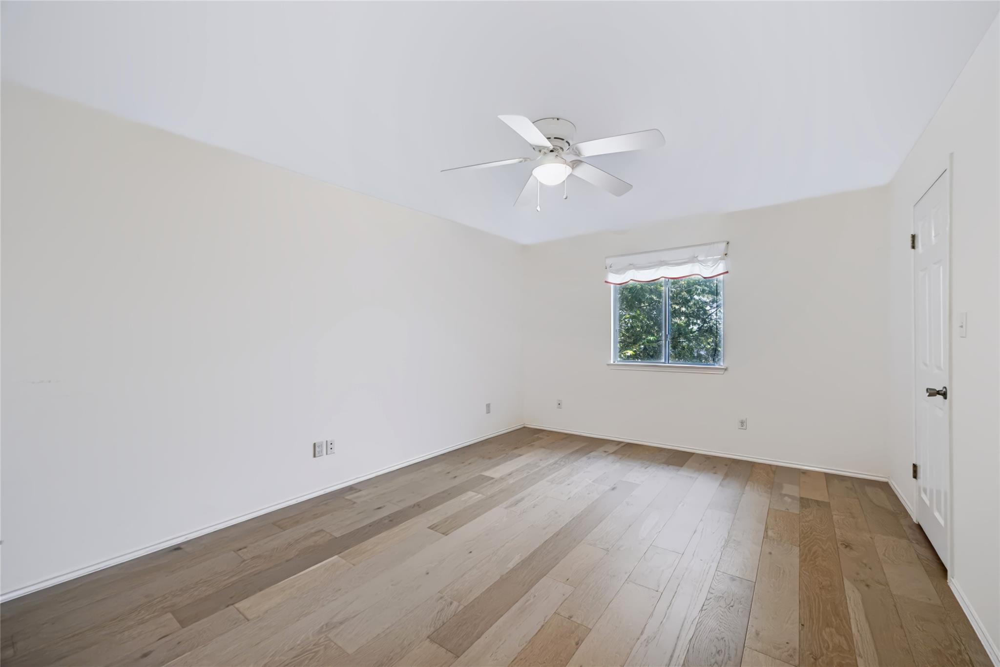 1519 Tamar Ln Property Photo 29