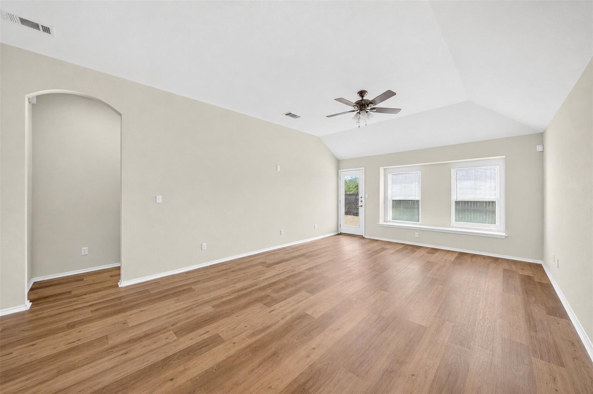 12913 Pealing Way Property Photo 20