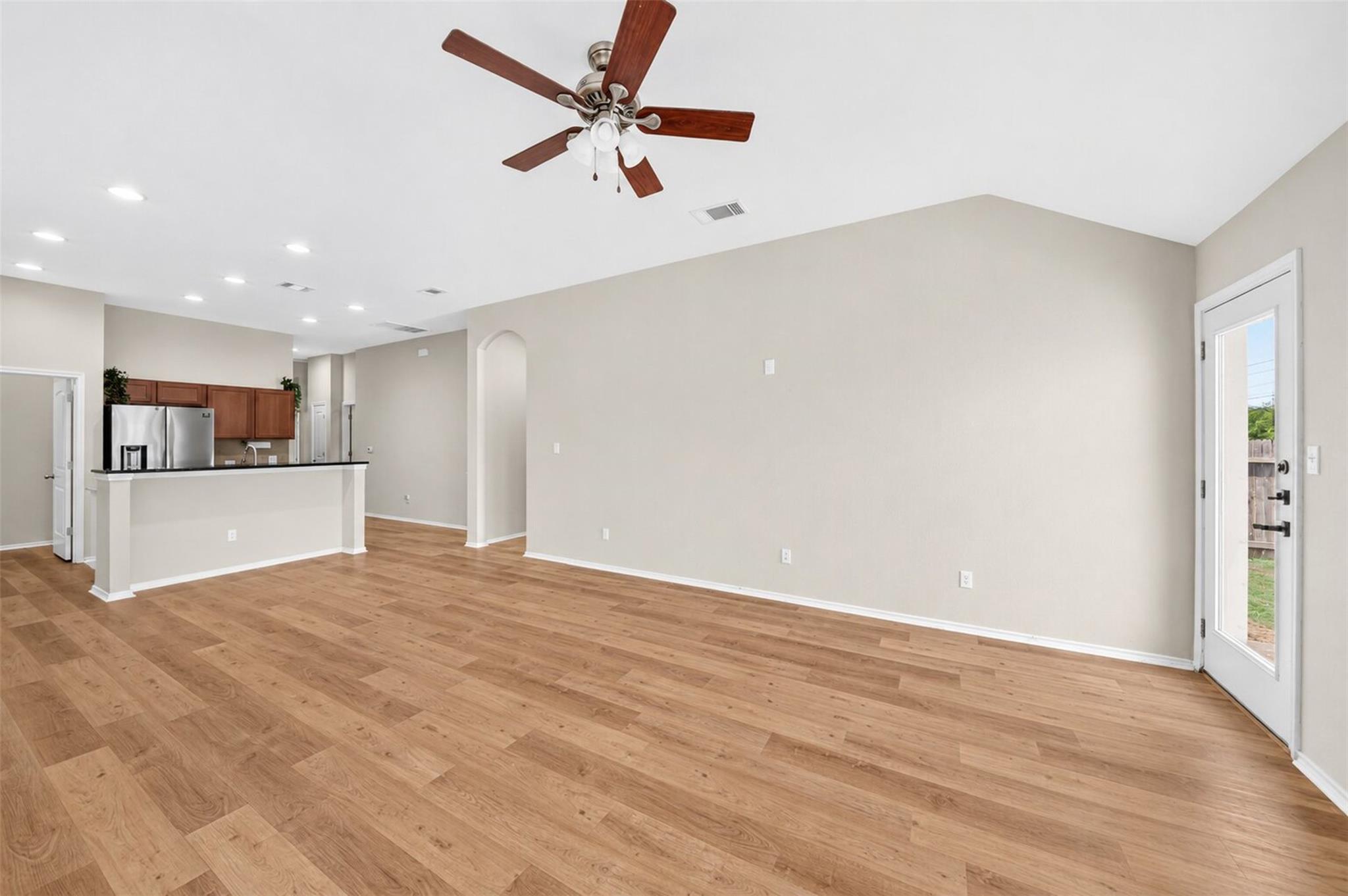 12913 Pealing Way Property Photo 23