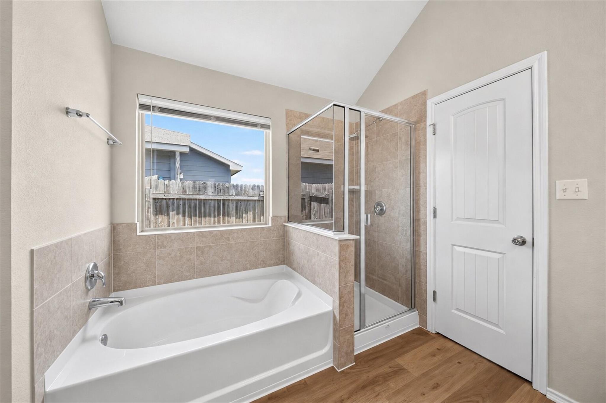 12913 Pealing Way Property Photo 32