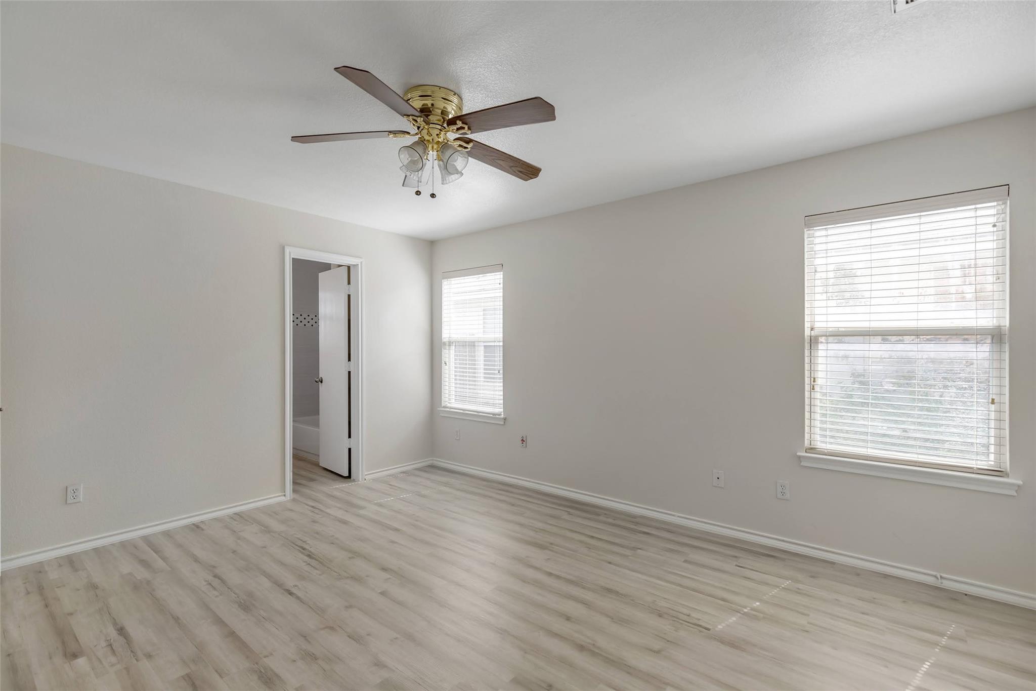 3207 Barksdale Dr Property Photo 13
