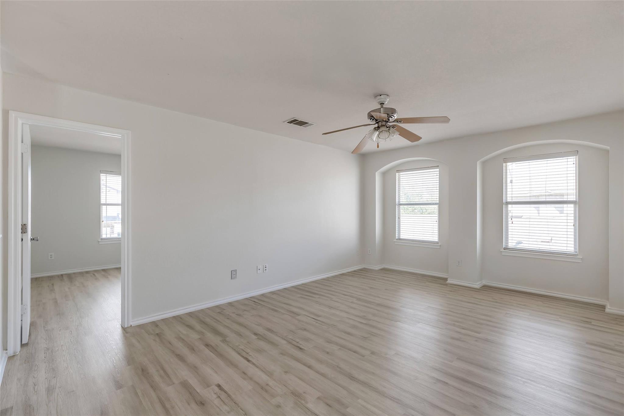 3207 Barksdale Dr Property Photo 18
