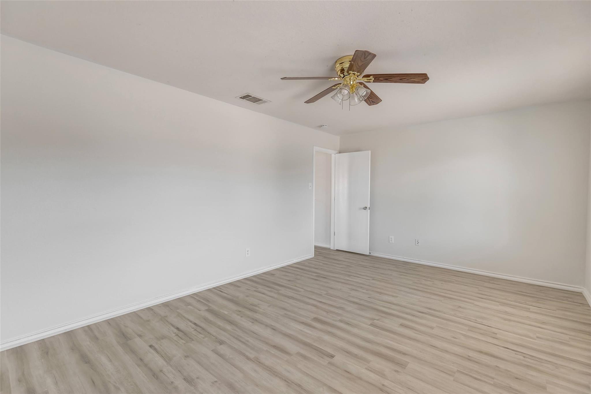 3207 Barksdale Dr Property Photo 20