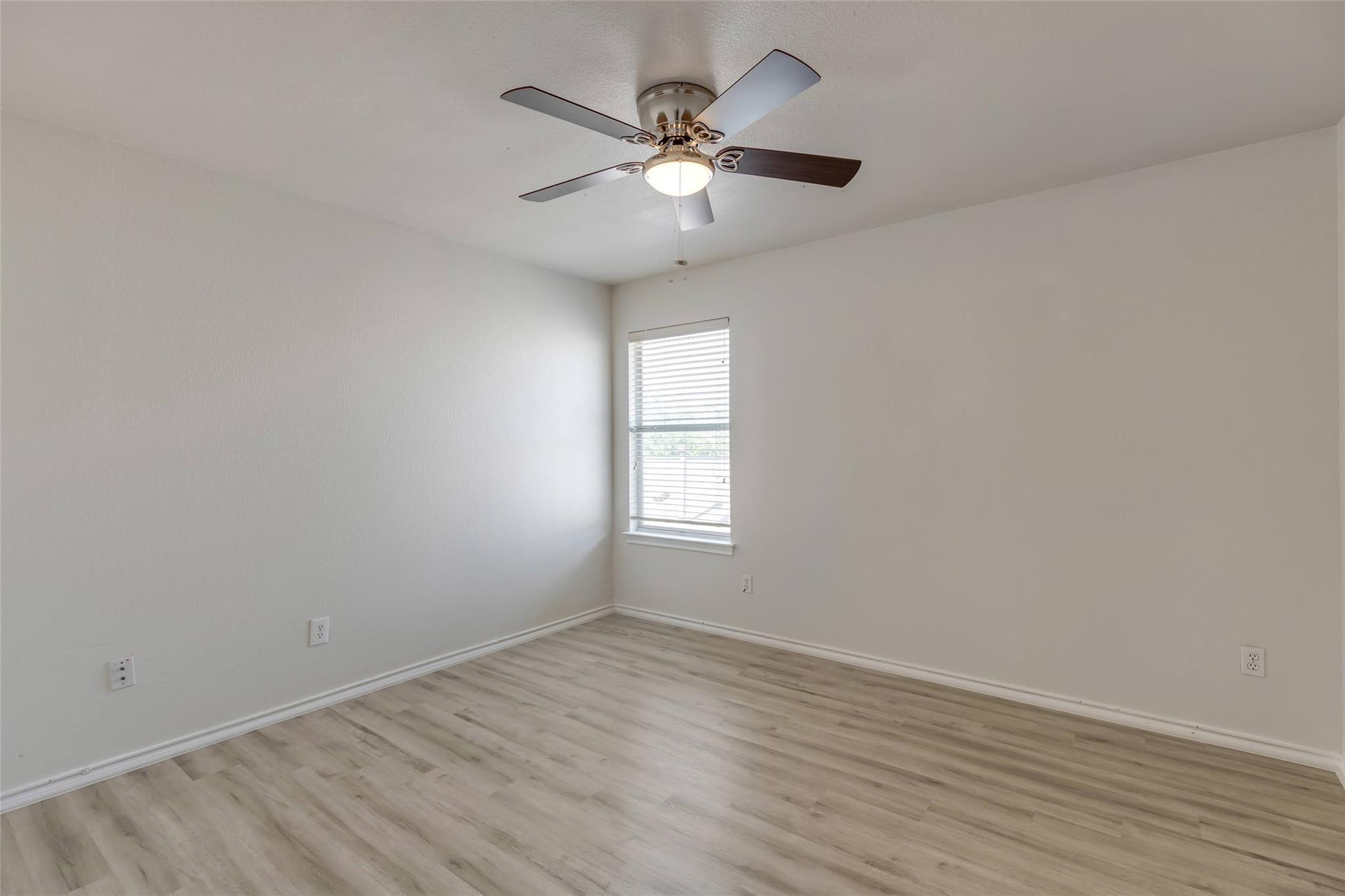 3207 Barksdale Dr Property Photo 28