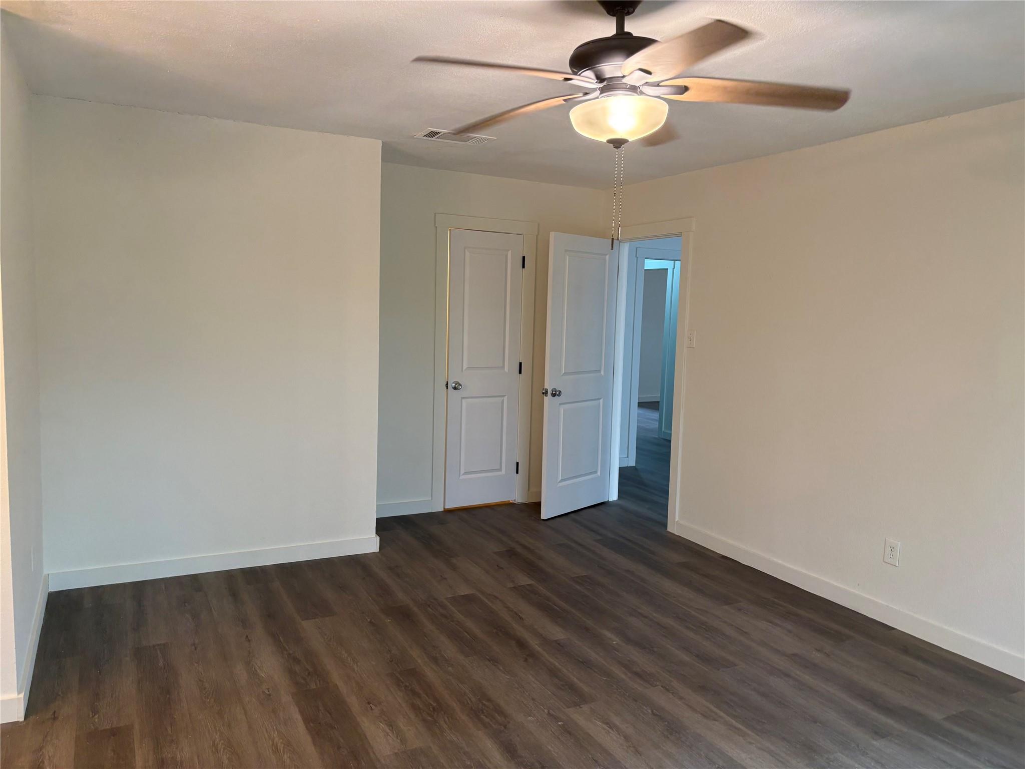 11913 Rennalee Loop Property Photo 17