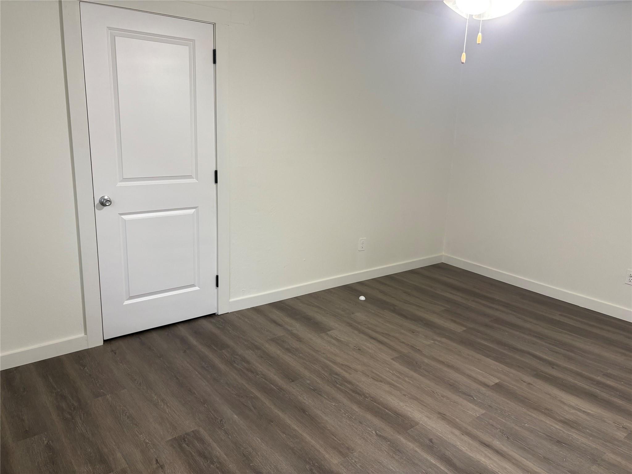 11913 Rennalee Loop Property Photo 23