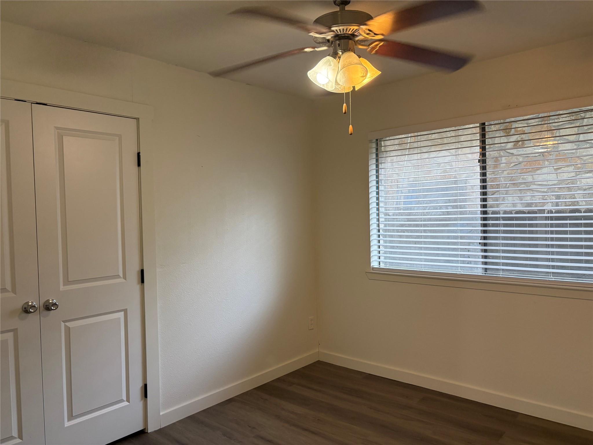 11913 Rennalee Loop Property Photo 24