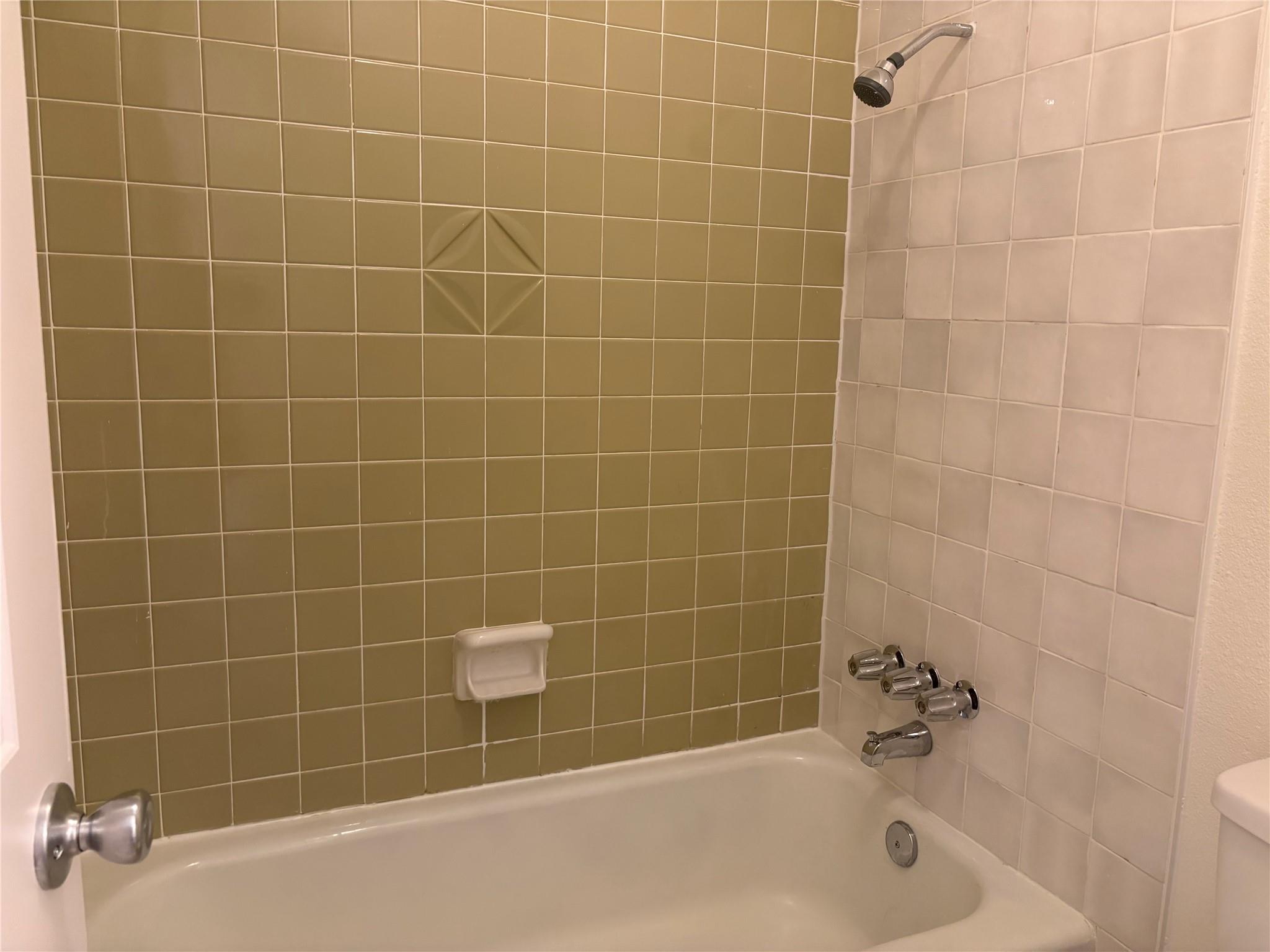 11913 Rennalee Loop Property Photo 30