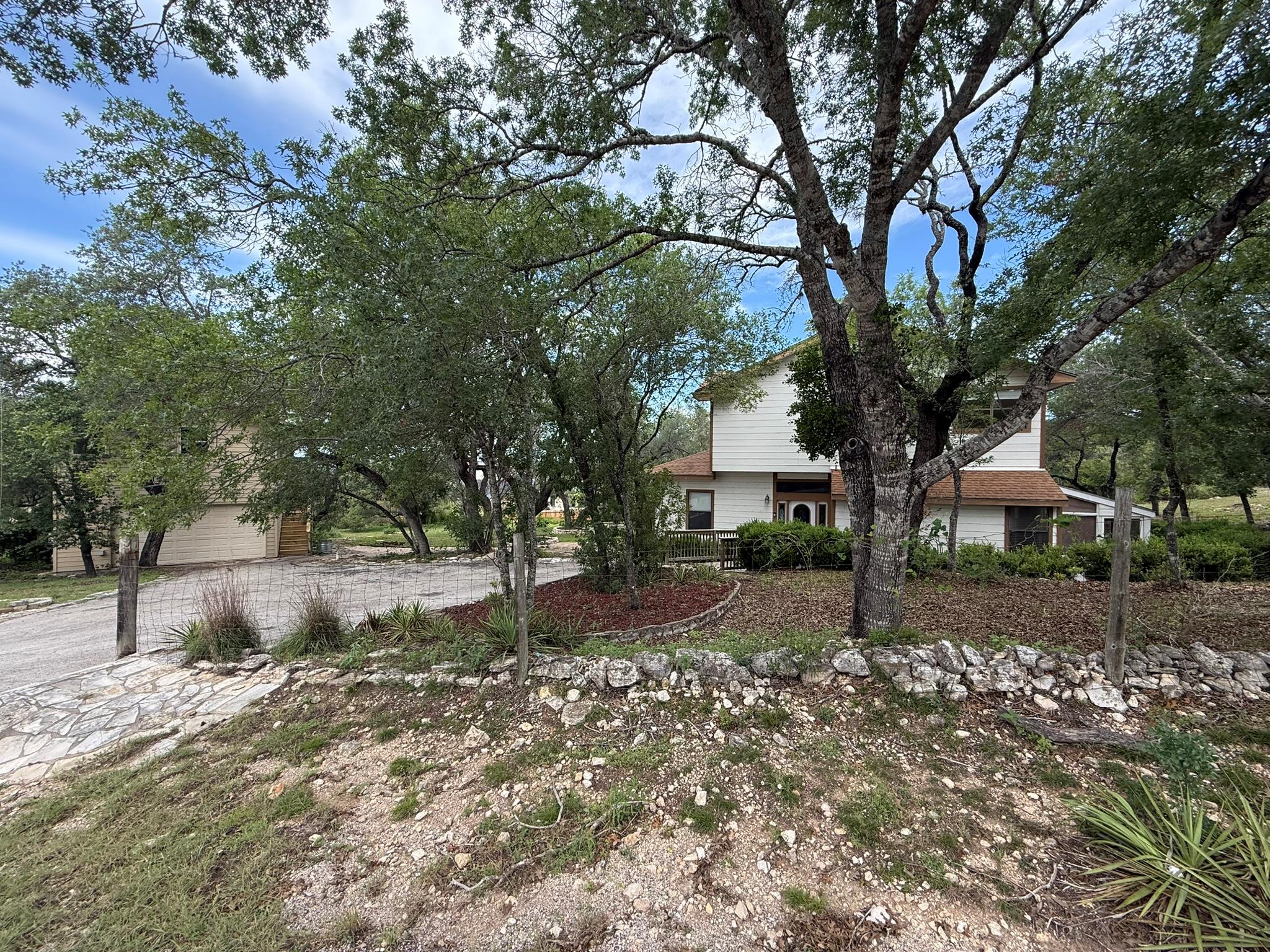 4748 Eck Ln Property Photo 1