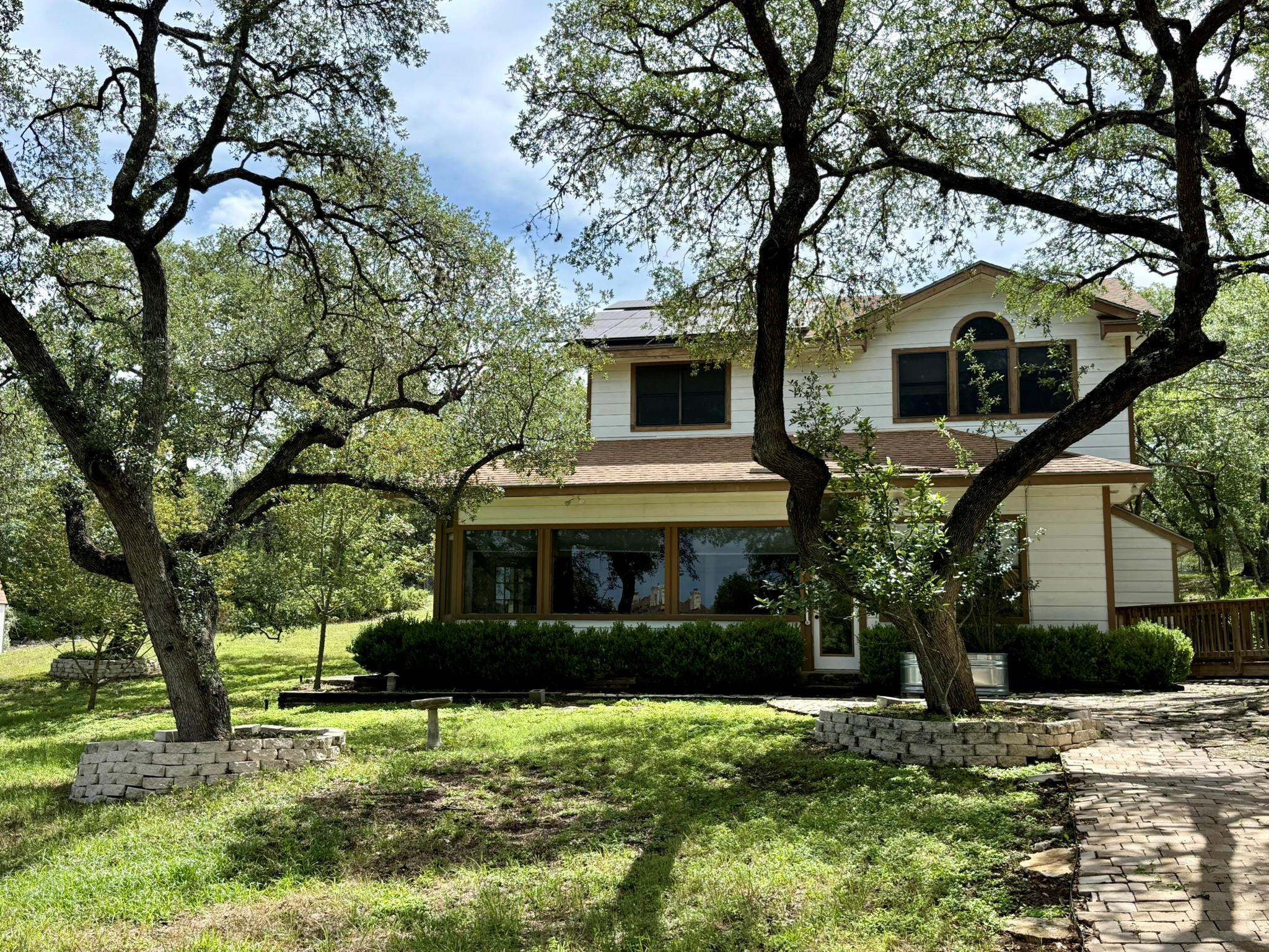 4748 Eck Ln Property Photo 3