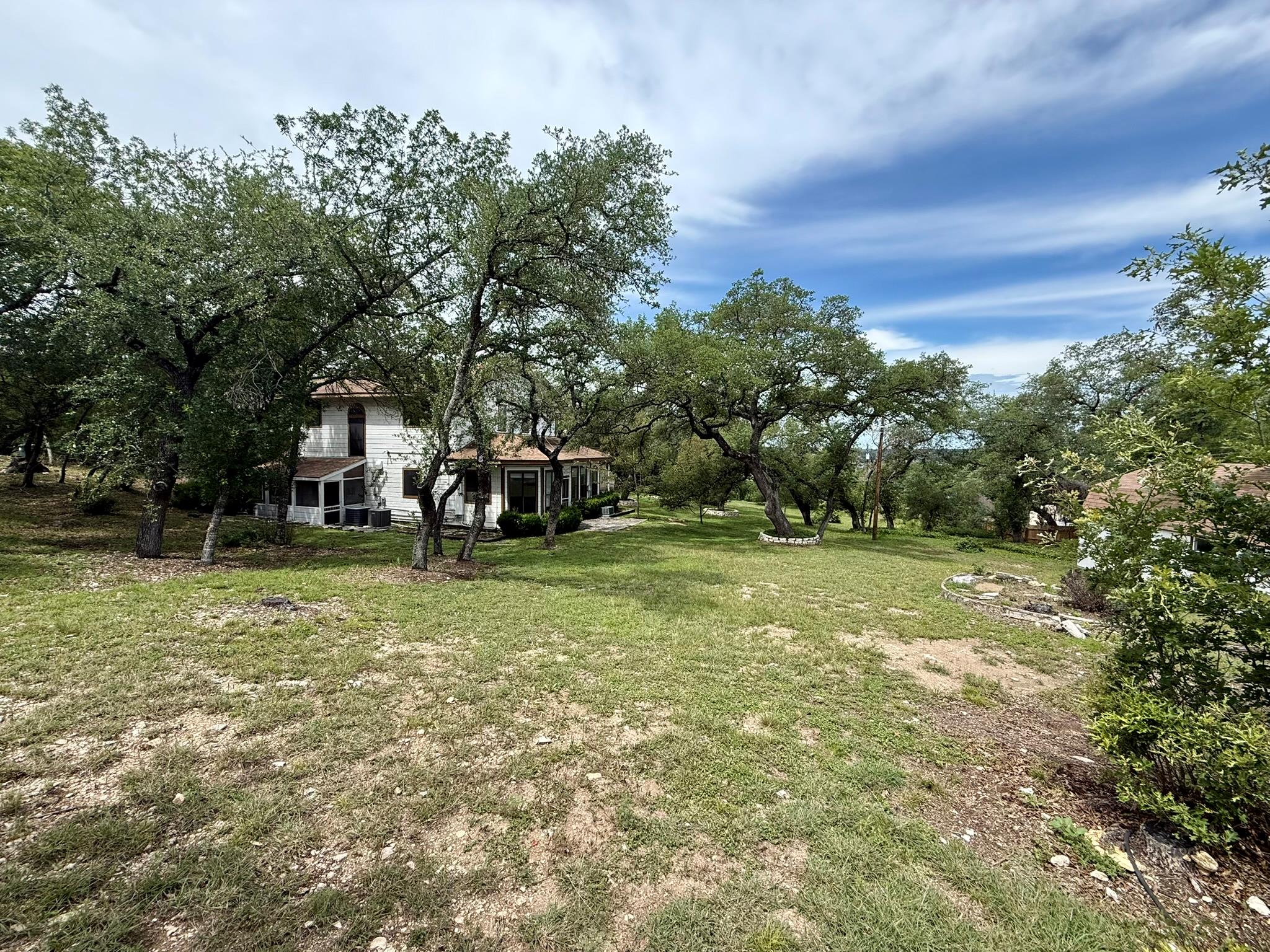 4748 Eck Ln Property Photo 6
