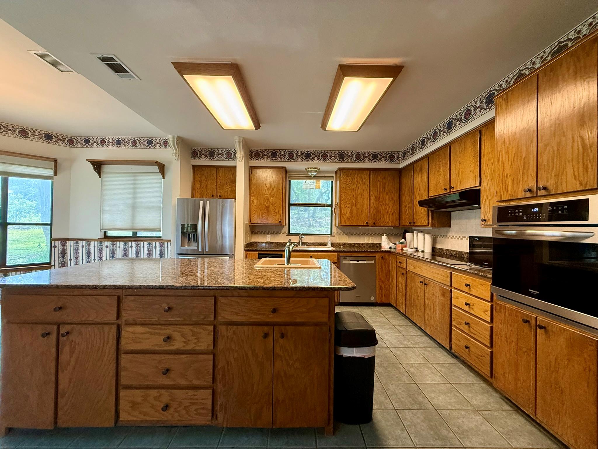 4748 Eck Ln Property Photo 15