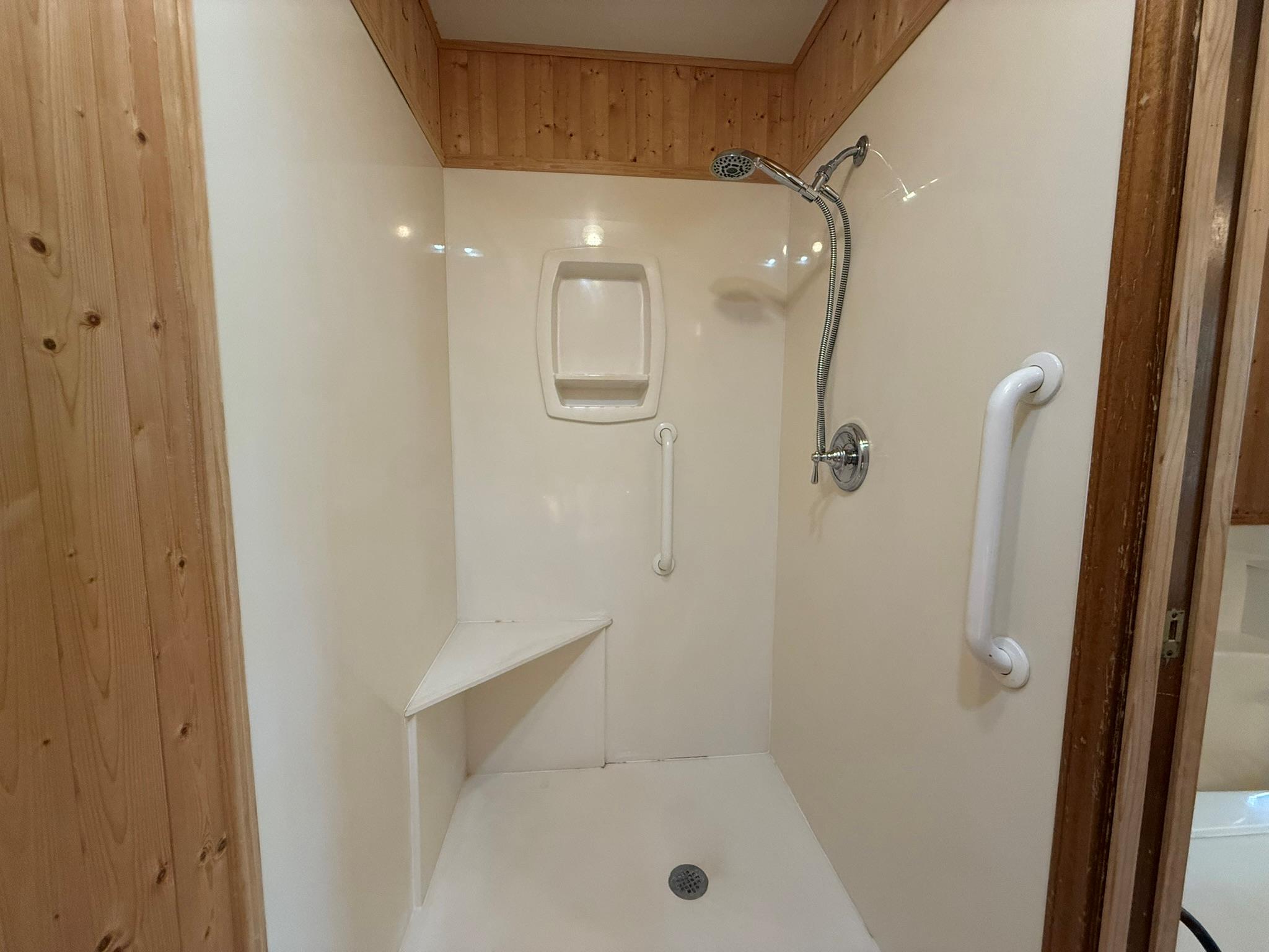 4748 Eck Ln Property Photo 24