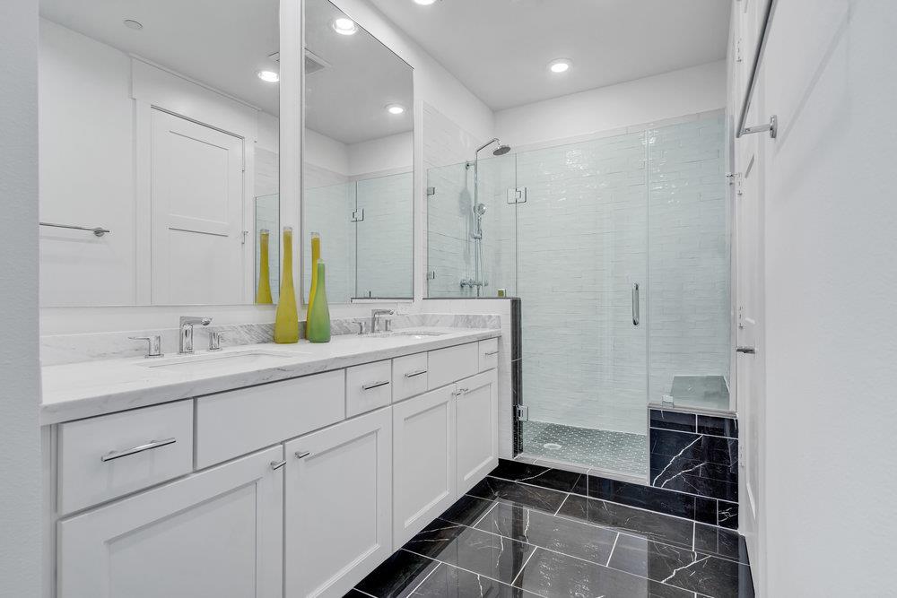 276 Pullman Ct Property Photo 15