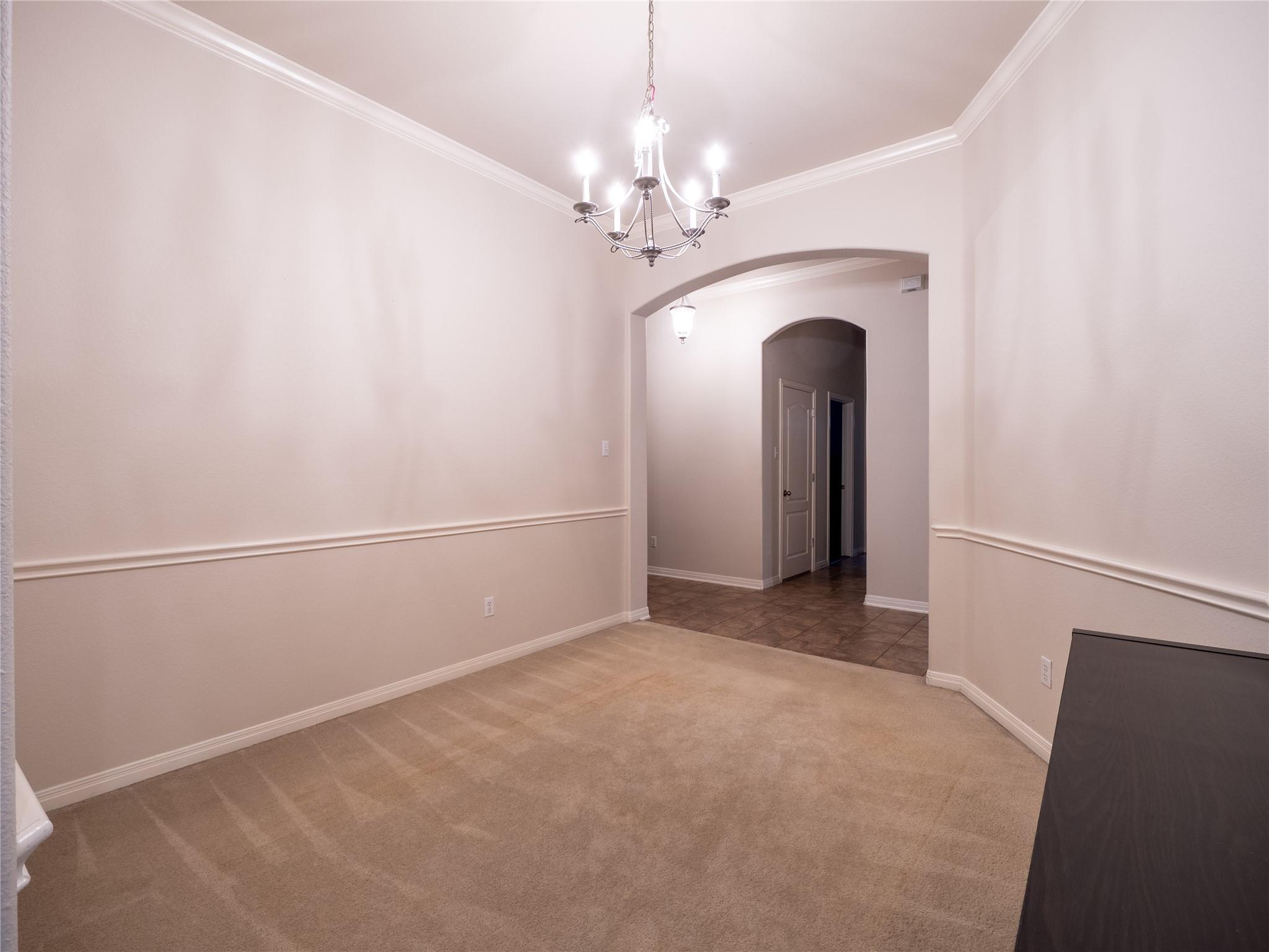 2214 Yellow Bird Trl Property Photo 4