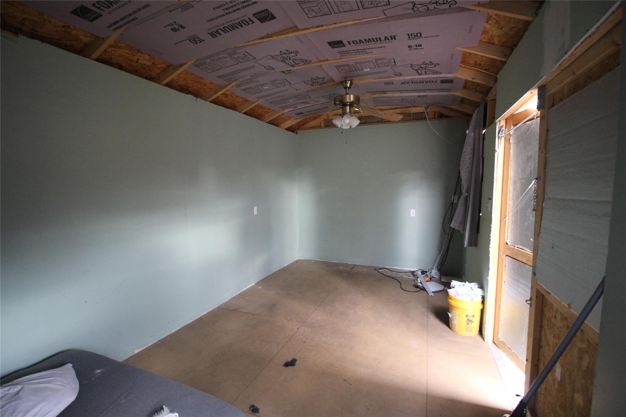 320 W Thiele St Property Photo 14